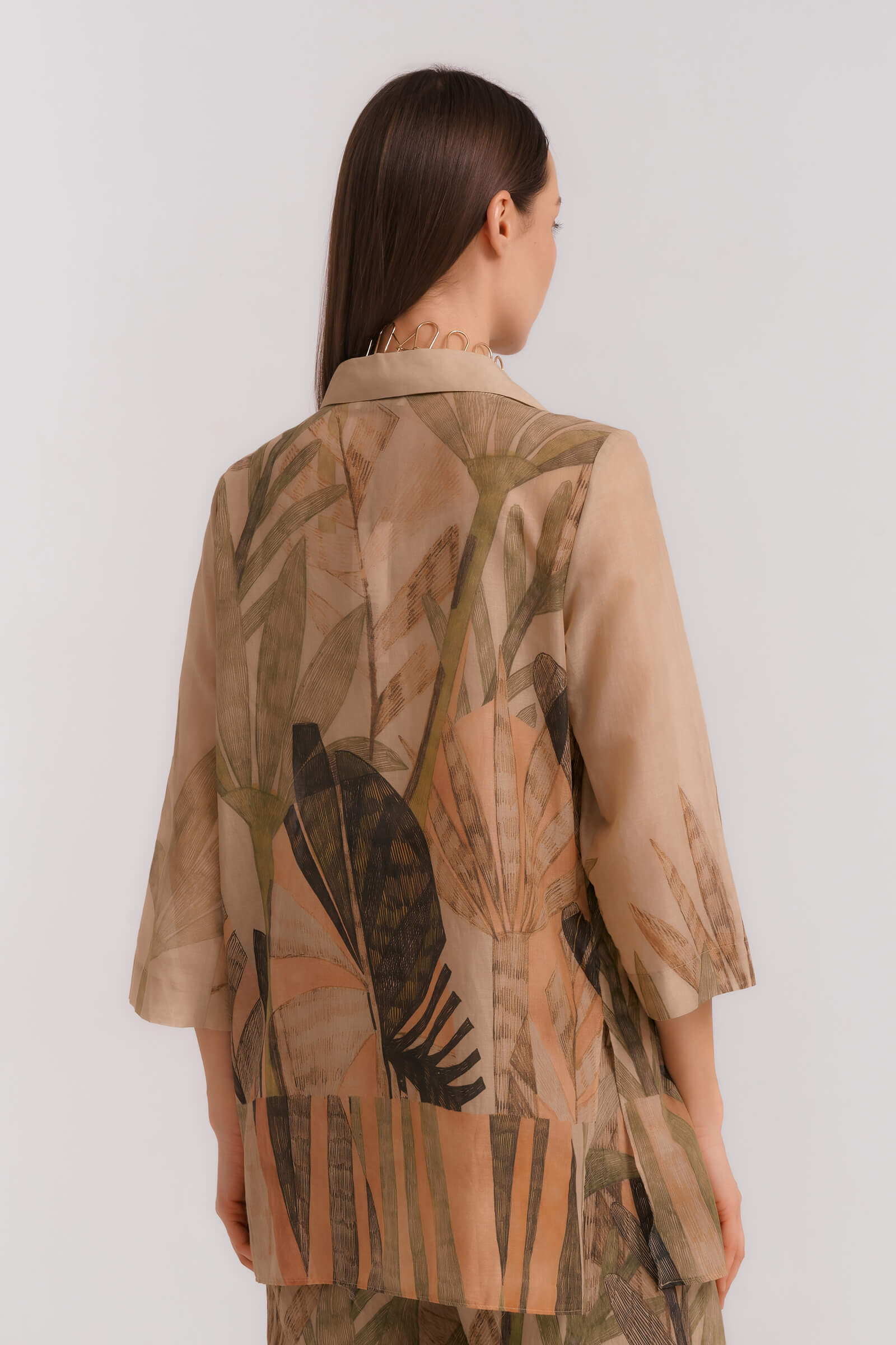 Рубашка с растительным принтом Бренд Diana Gallesi