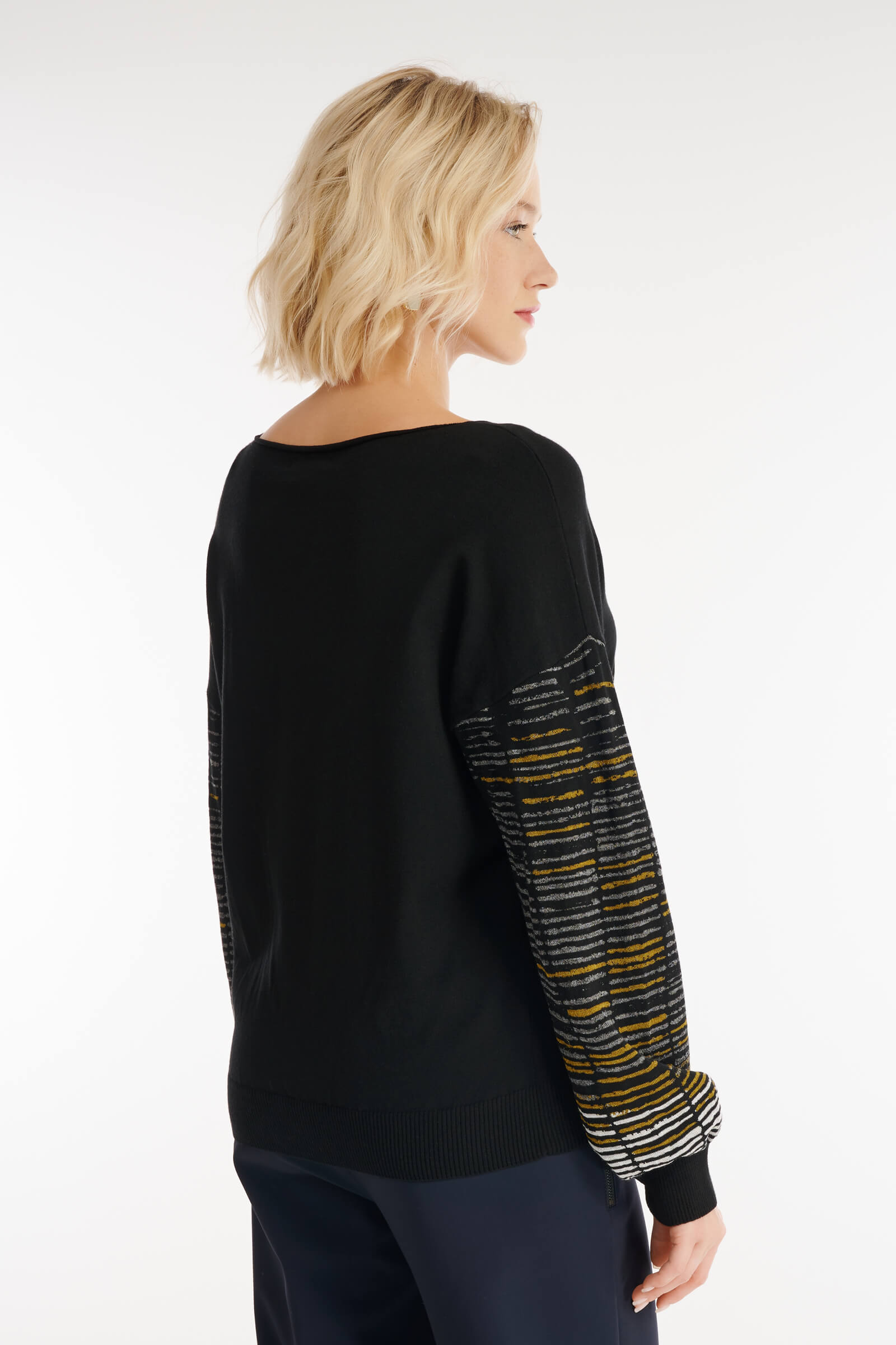 Пуловер с рукавами-фонариками Бренд Sarah Pacini