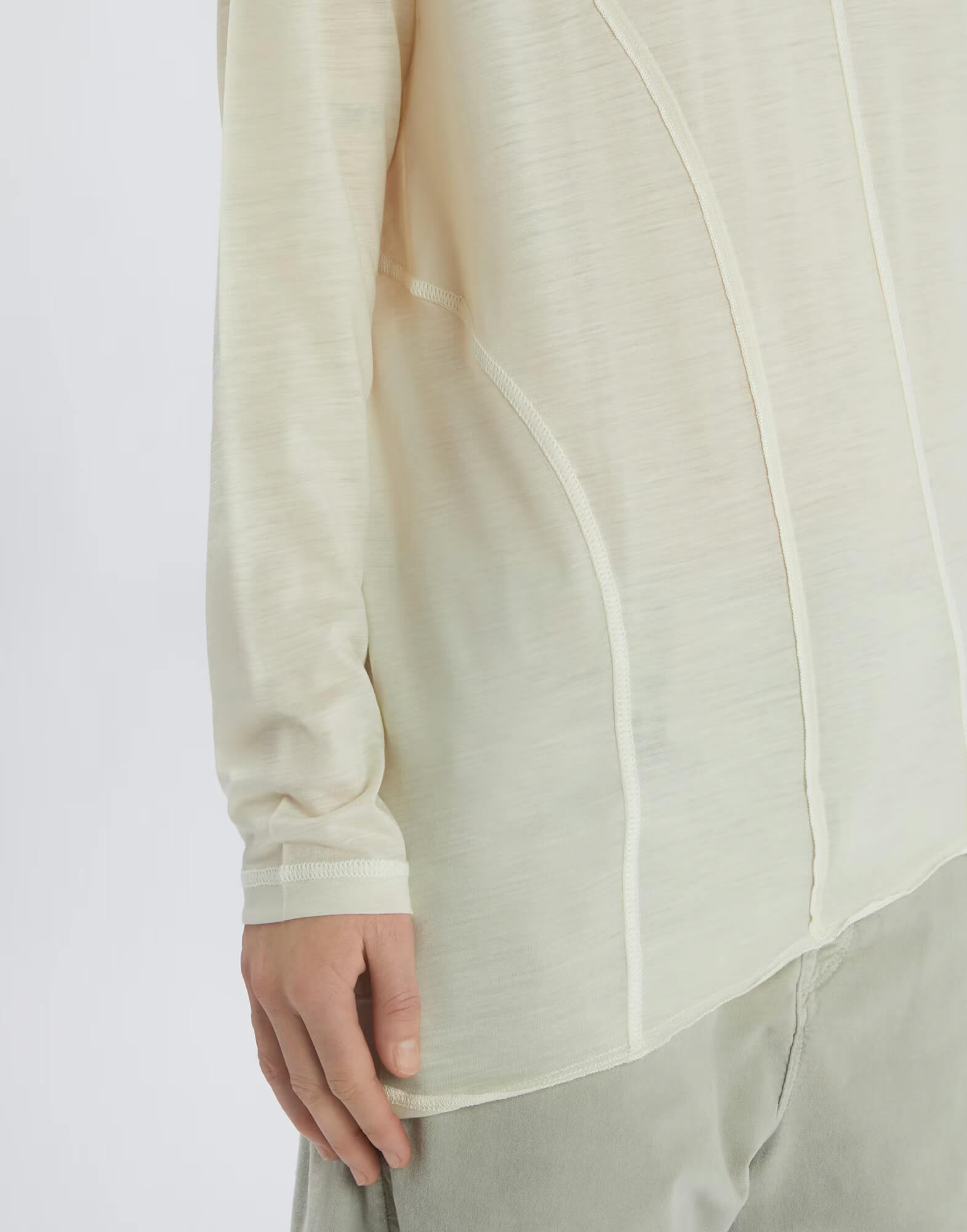 Водолазка с наружными швами Бренд High