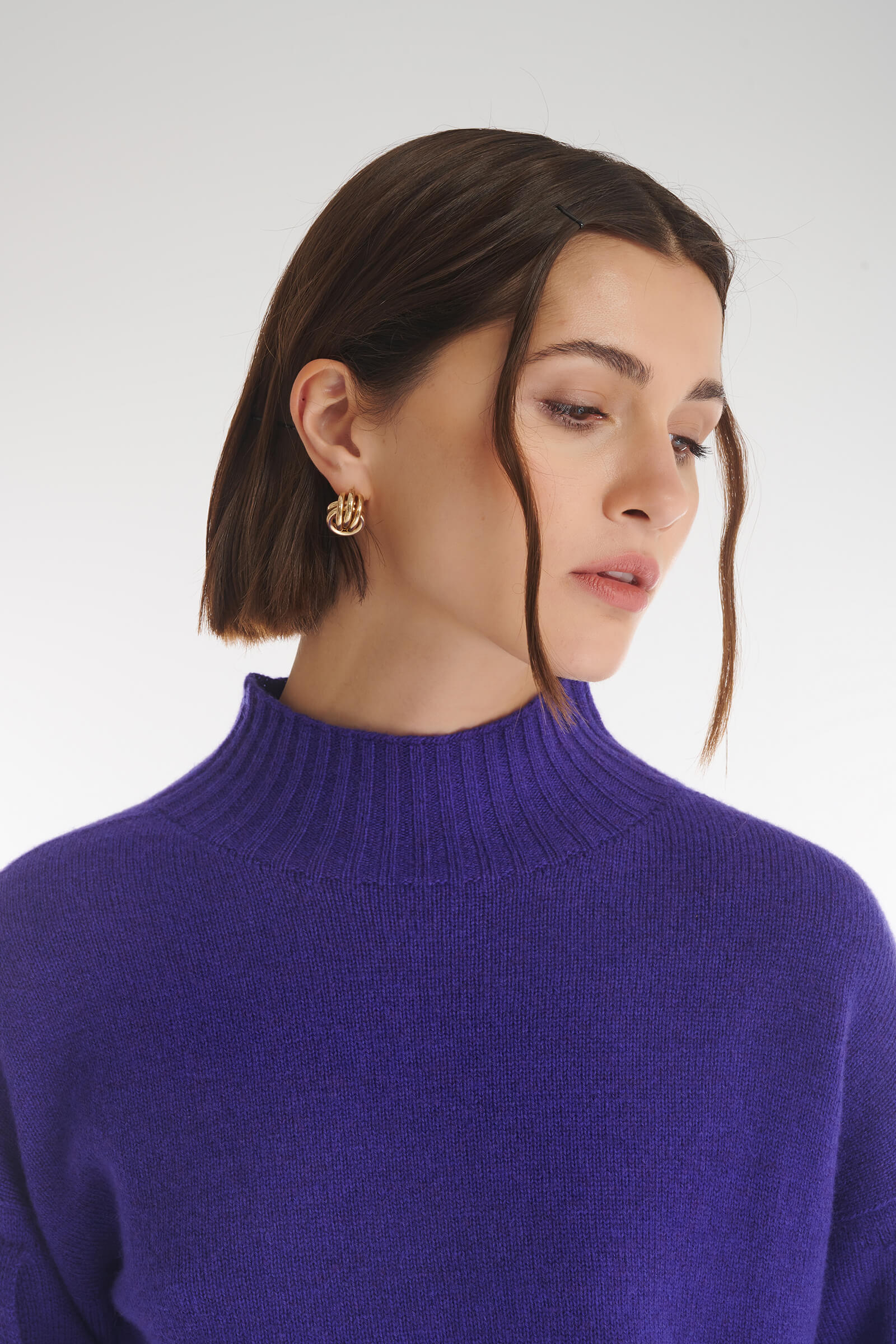 Свитер с пуговицами на рукавах Бренд Caterina Leman