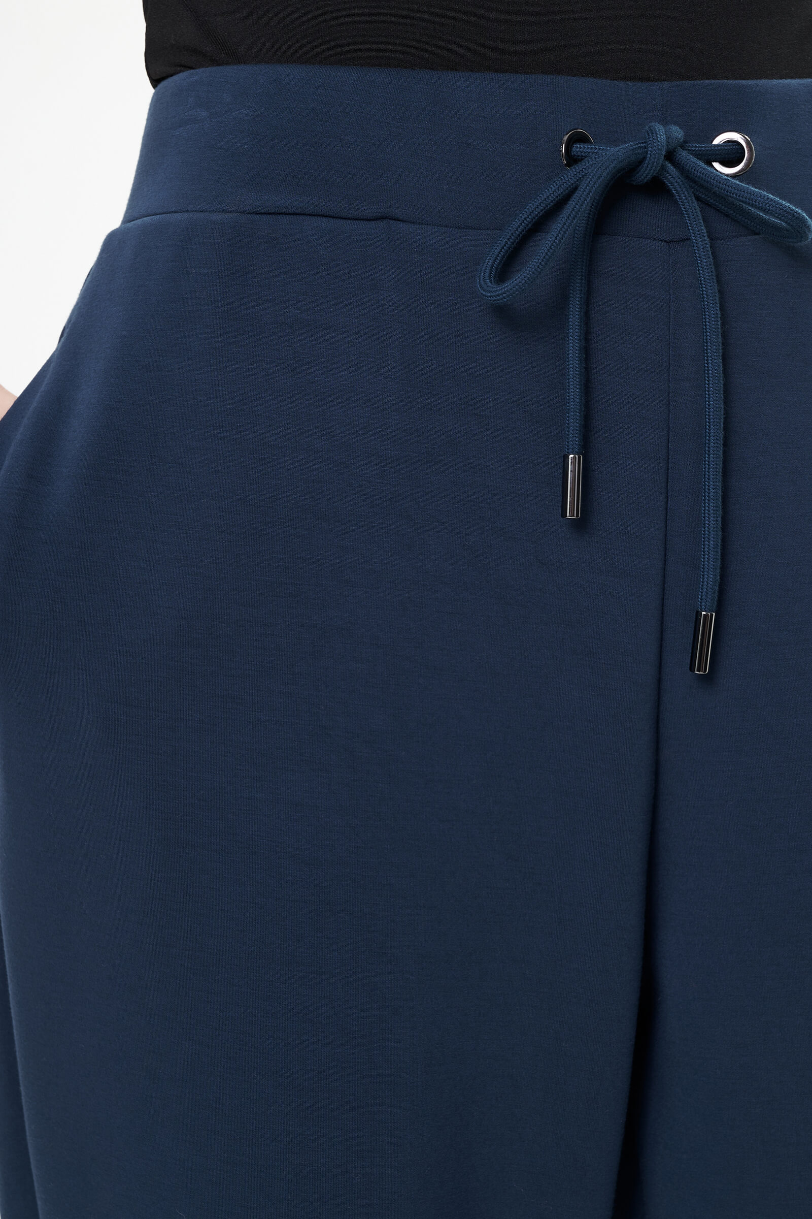 Зауженные брюки с поясом на кулиске Бренд Luisa Viola