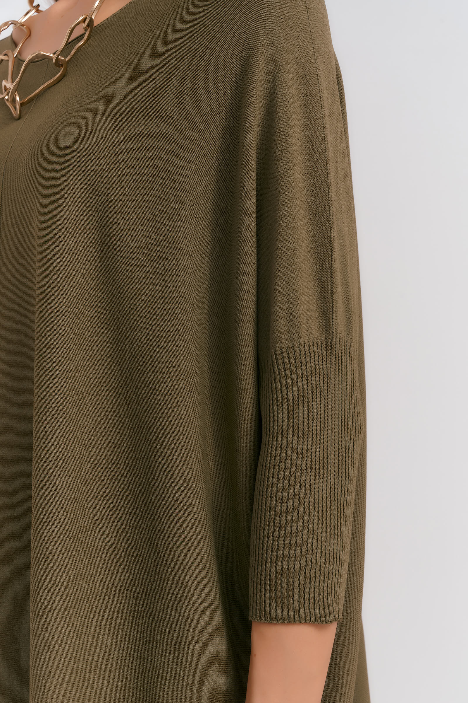 Джемпер свободного кроя Бренд Diana Gallesi