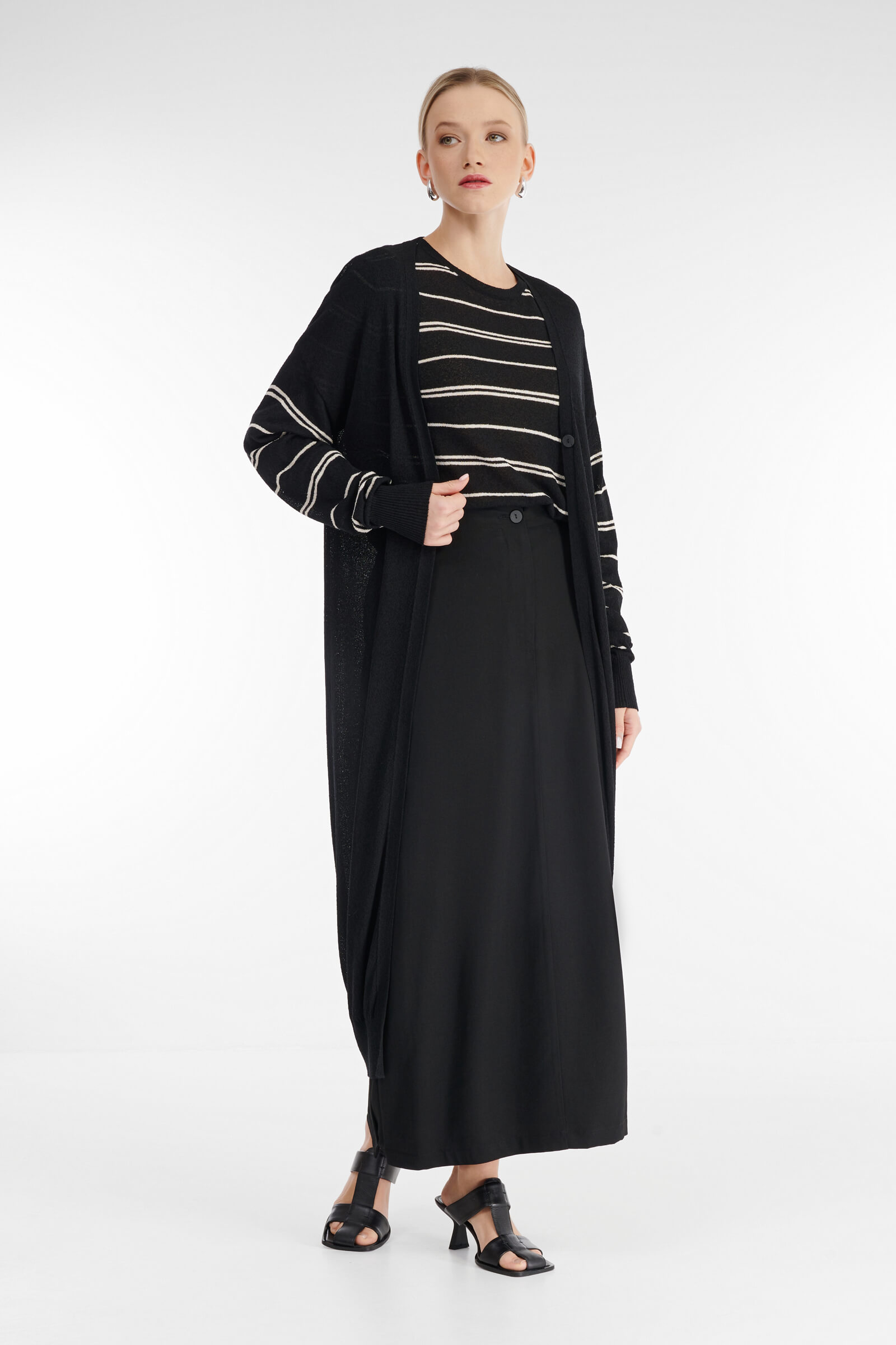 Кардиган из тонкого трикотажа Бренд Sarah Pacini