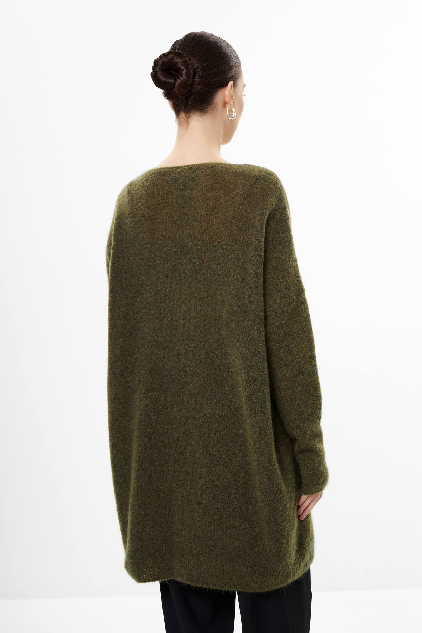 Удлиненный пуловер из шерсти и мохера Бренд Sarah Pacini