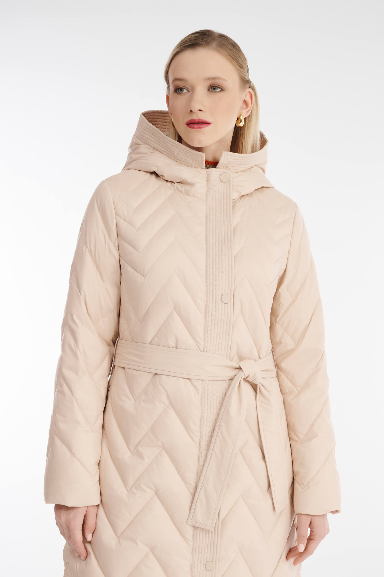 Стеганое пальто с капюшоном Бренд Diana Gallesi