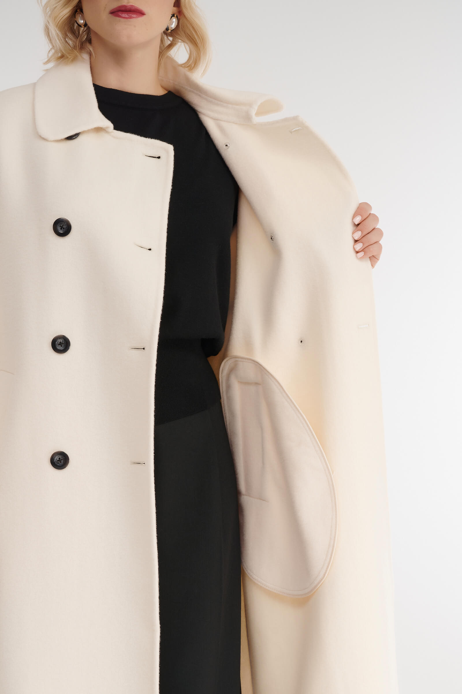 Двубортное пальто длины миди Бренд Diana Gallesi