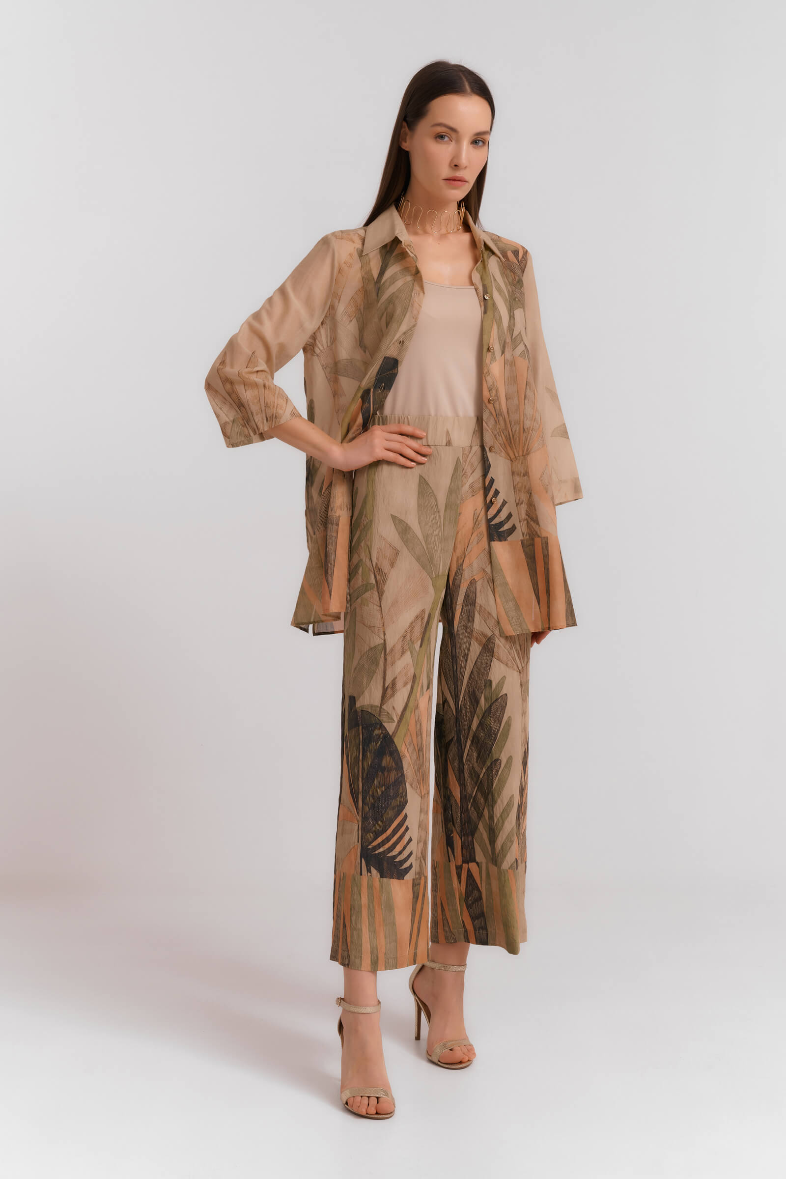 Рубашка с растительным принтом Бренд Diana Gallesi