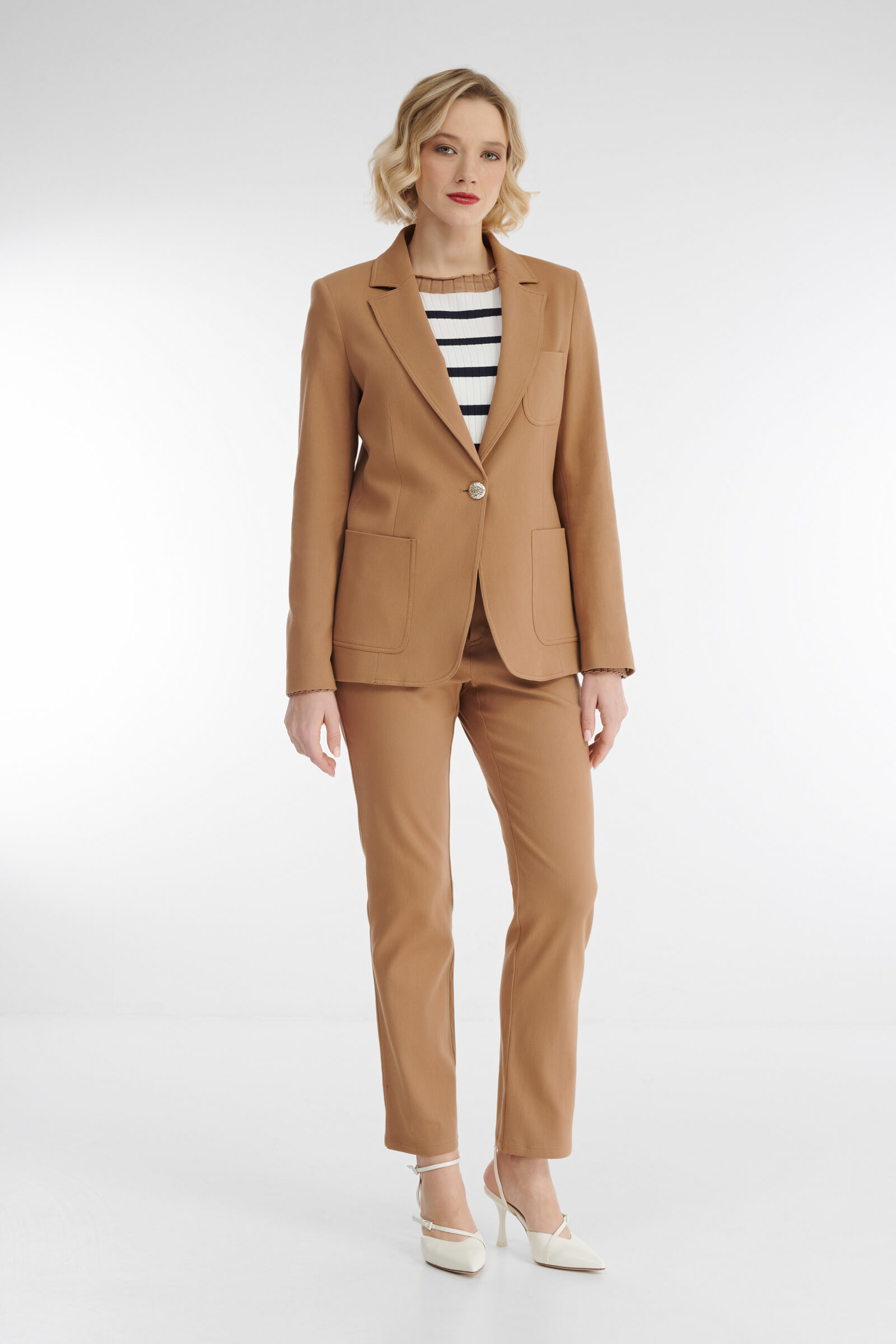 Однобортный пиджак с накладными карманами Бренд Diana Gallesi