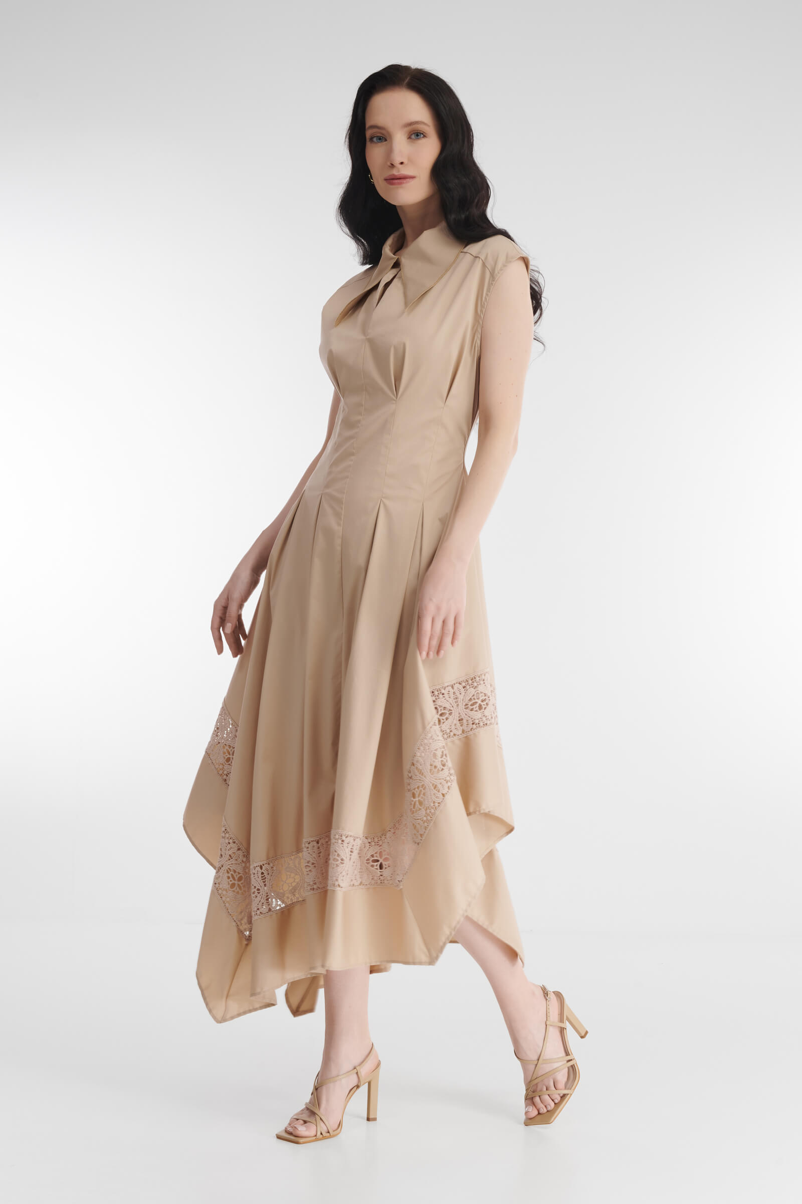 Хлопковое платье с асимметричным подолом Бренд Milva Mi