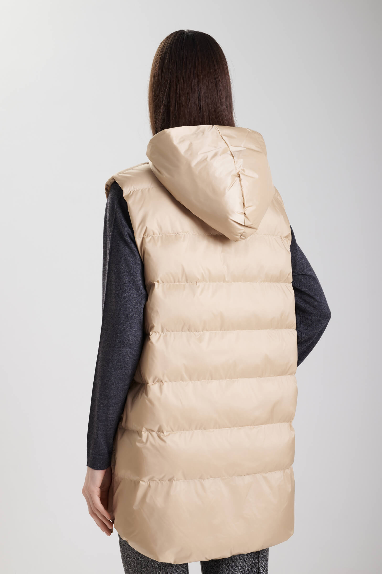 Стеганый жилет с капюшоном Бренд MM