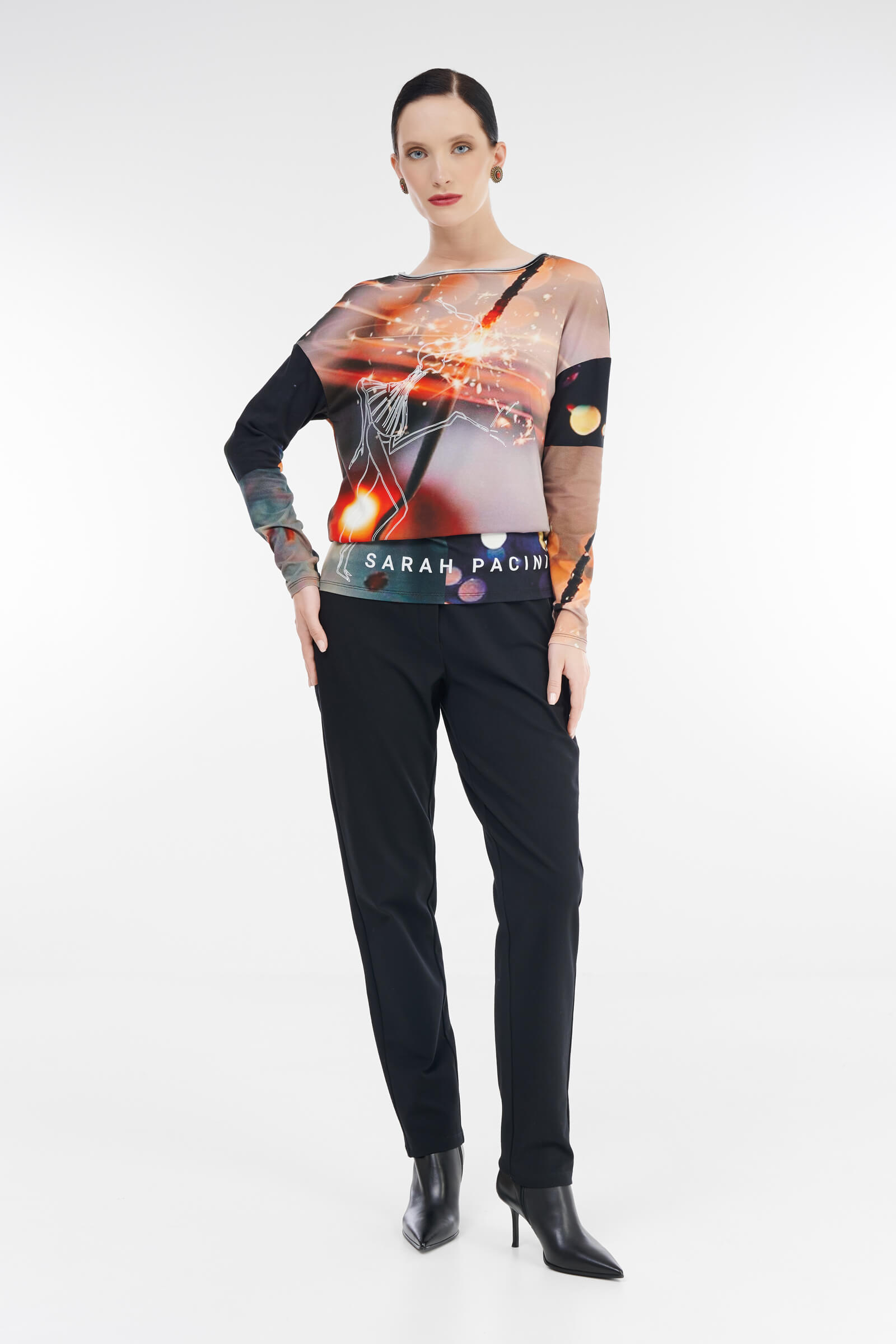 Лонгслив с вырезом-лодочкой Бренд Sarah Pacini