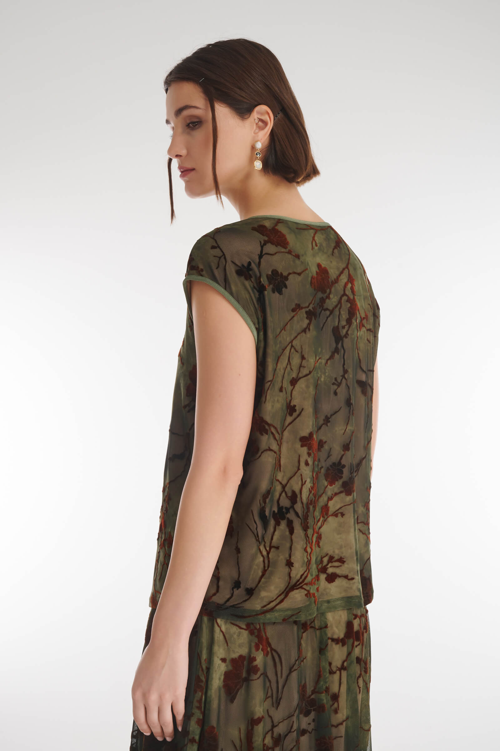 Топ с бархатным цветочным узором Бренд Caterina Leman