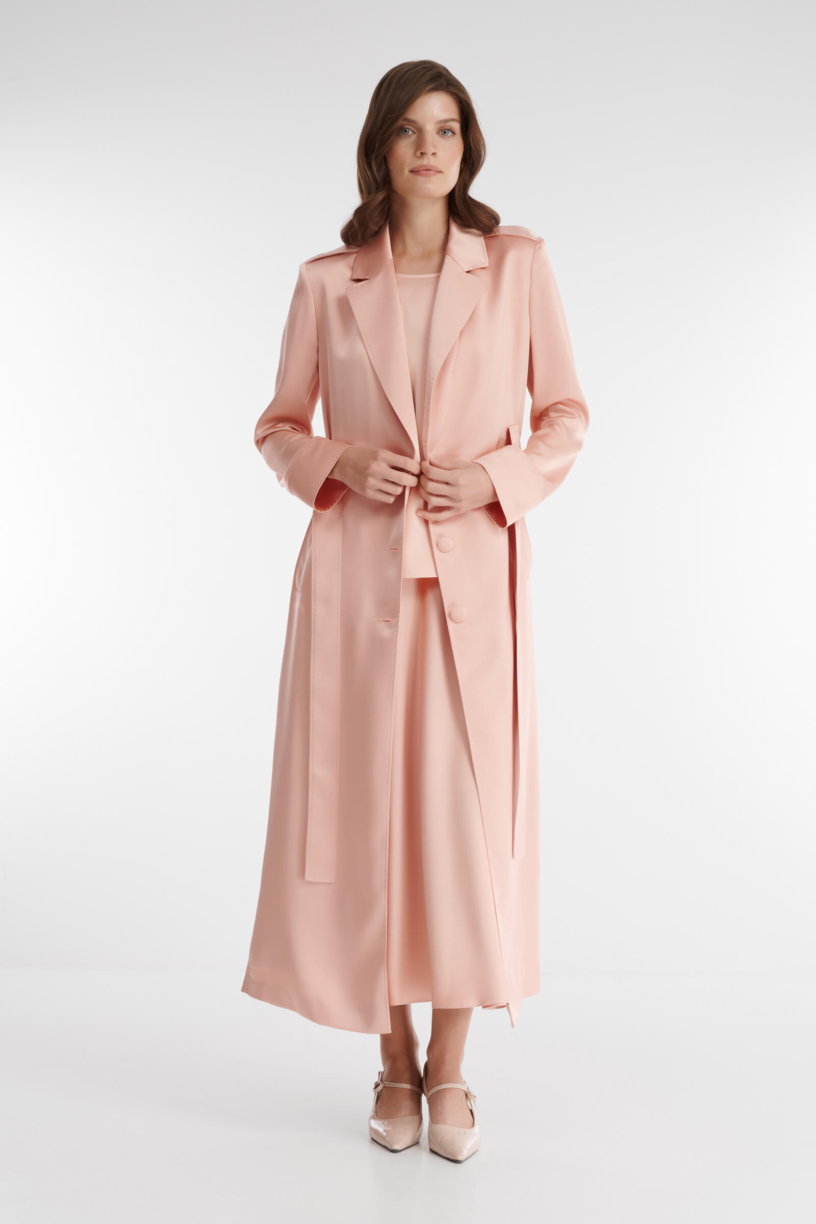 Легкое атласное пальто Бренд Caterina Leman