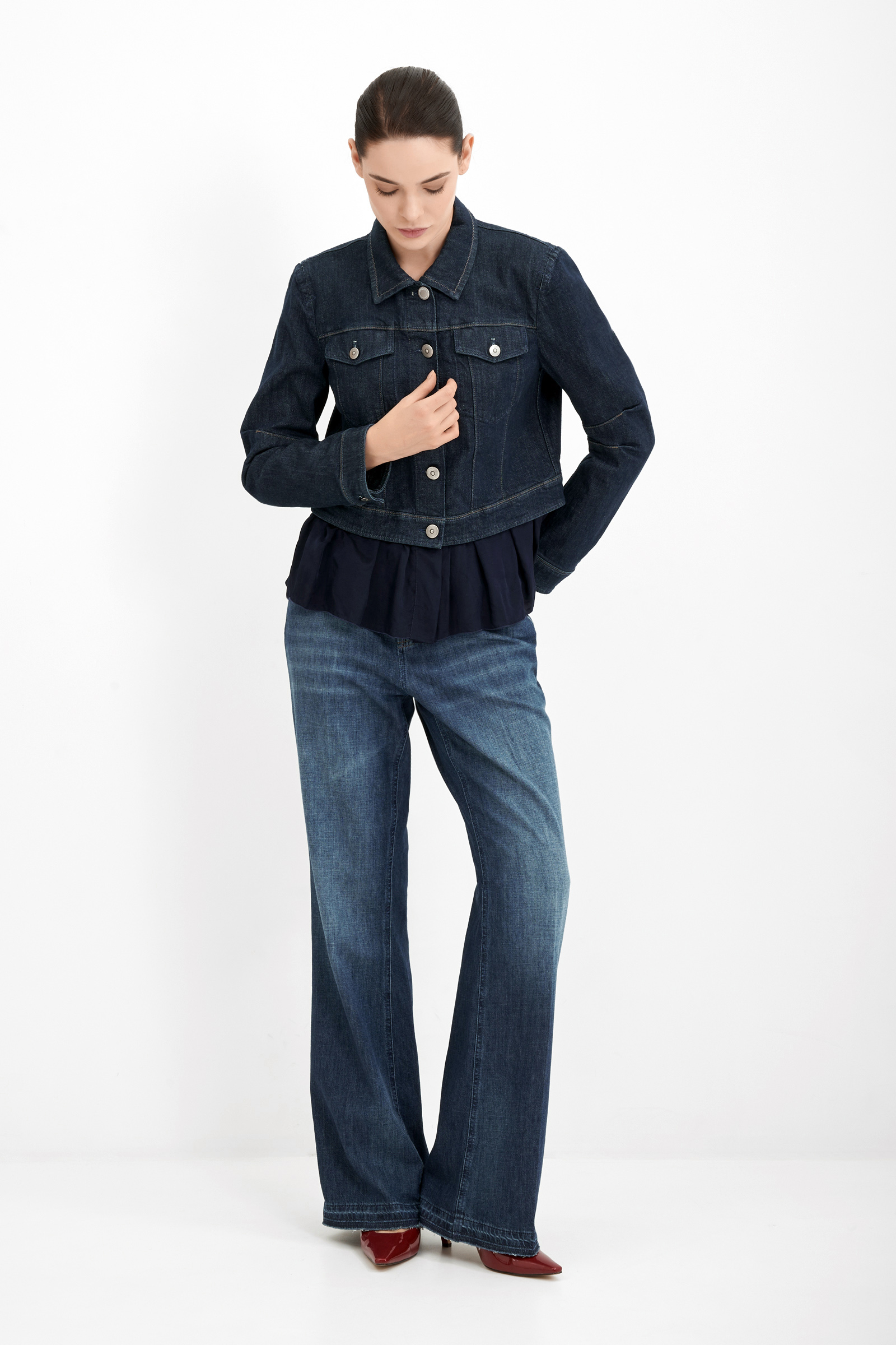 Джинсы клеш с потертостями Бренд High