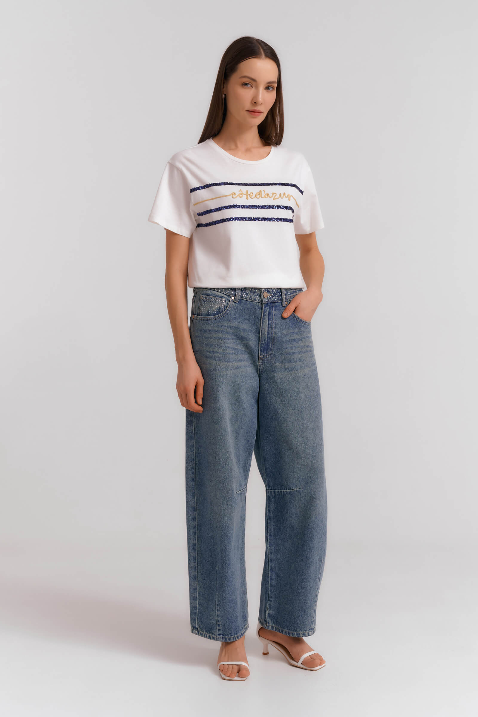 Джинсы-багги с потертостями Бренд Diana Gallesi