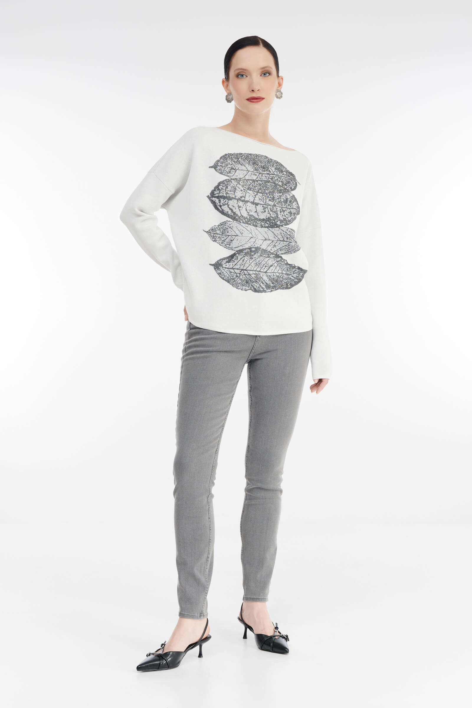 Зауженные джинсы Бренд Sarah Pacini