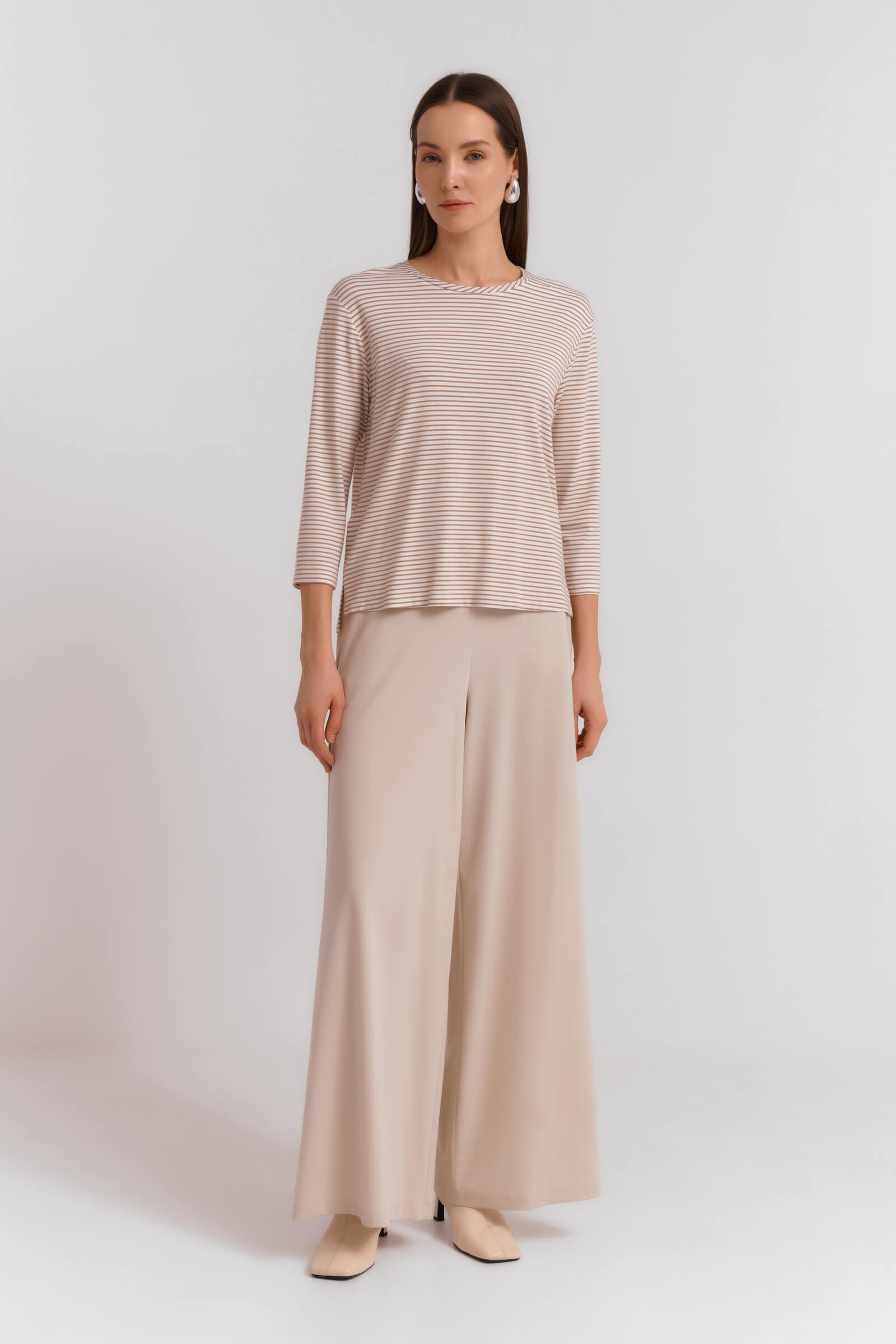 Широкие брюки Бренд Diana Gallesi