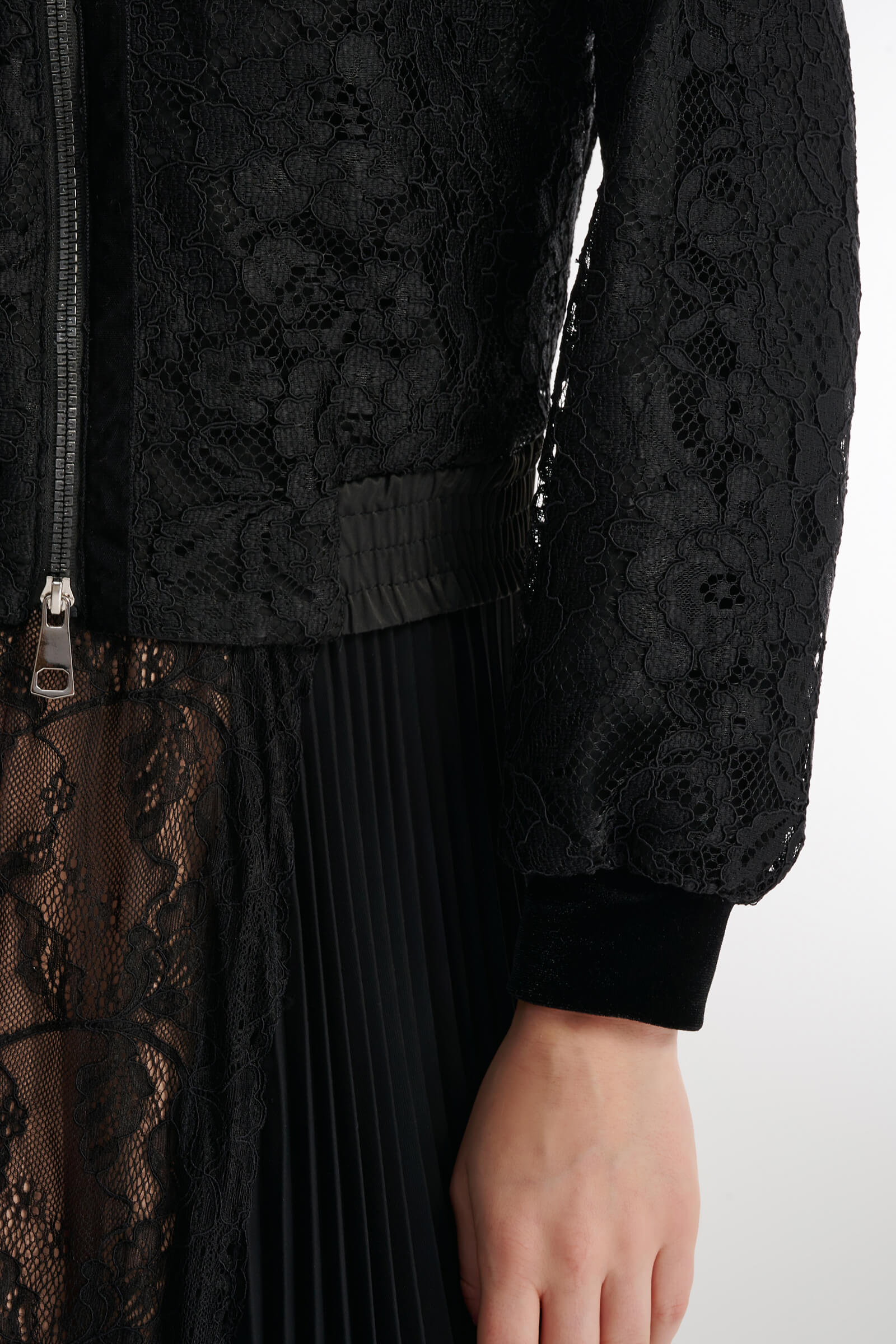 Кружевной бомбер с бархатными деталями Бренд Caterina Leman