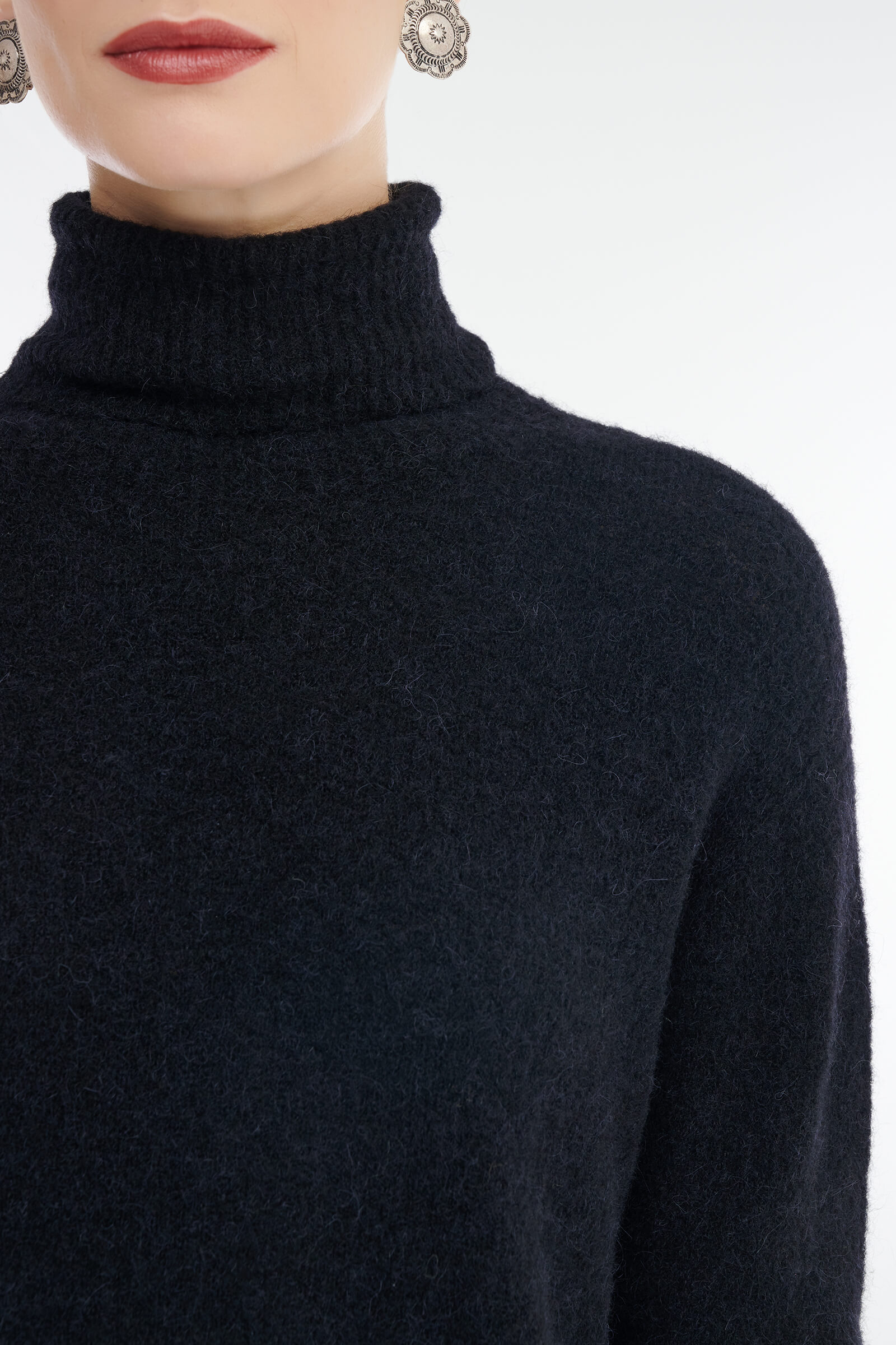 Свитер с воротником с отворотом Бренд Sarah Pacini