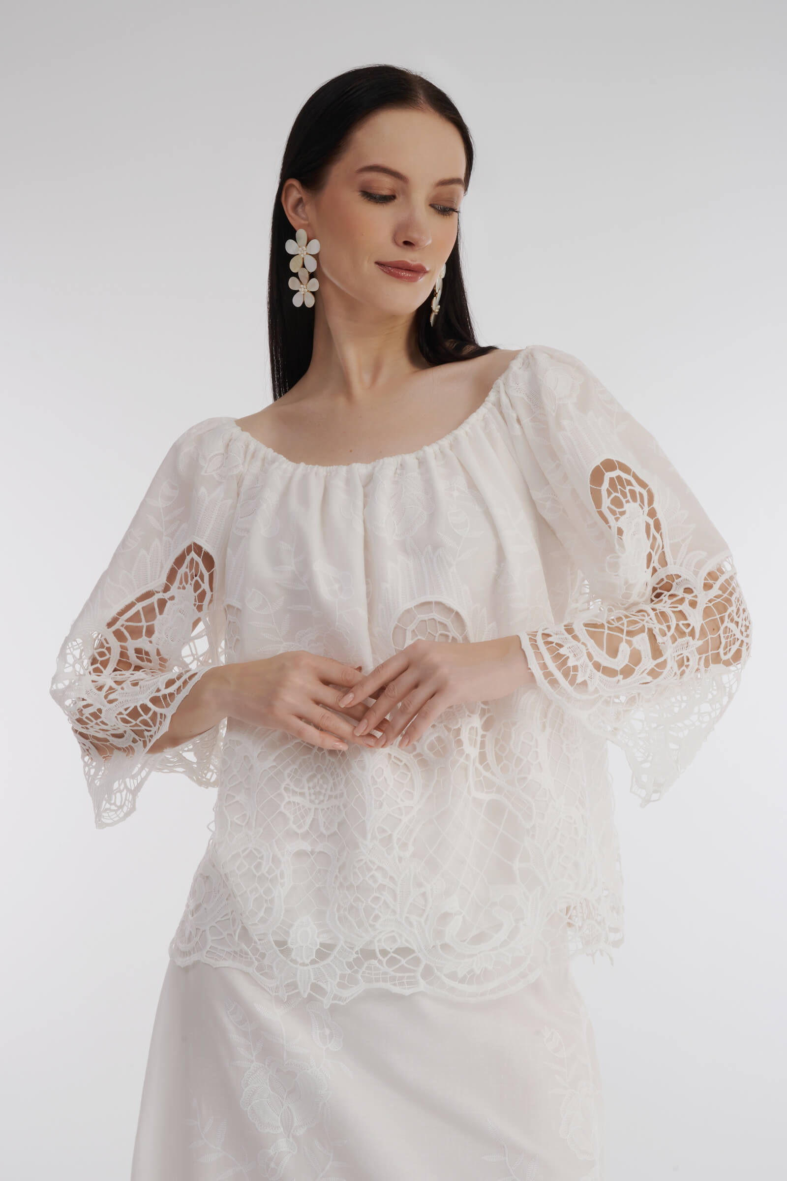 Блузка из хлопкового кружева Бренд Milva Mi