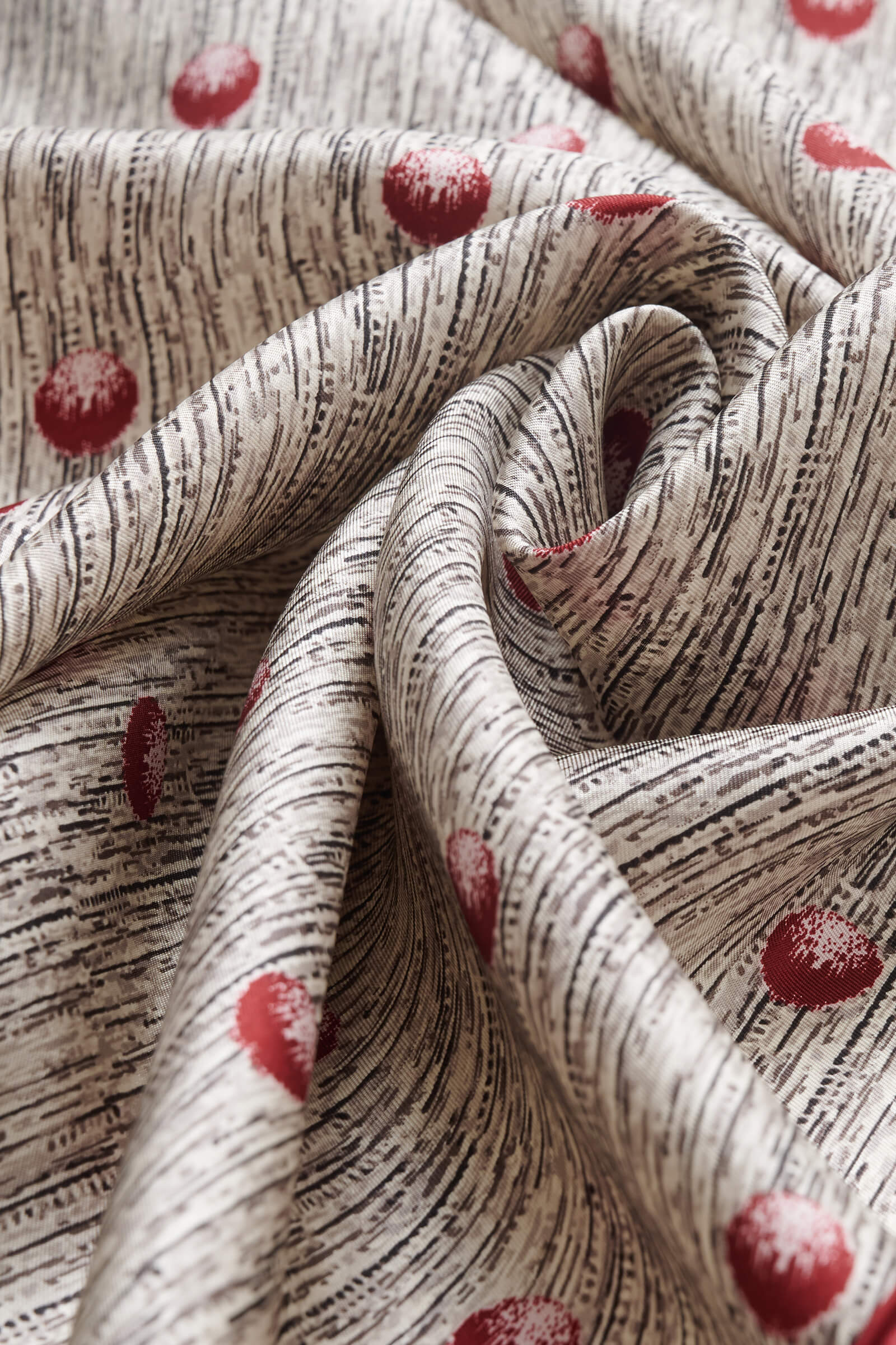 Платок из 100% шелка Бренд MM