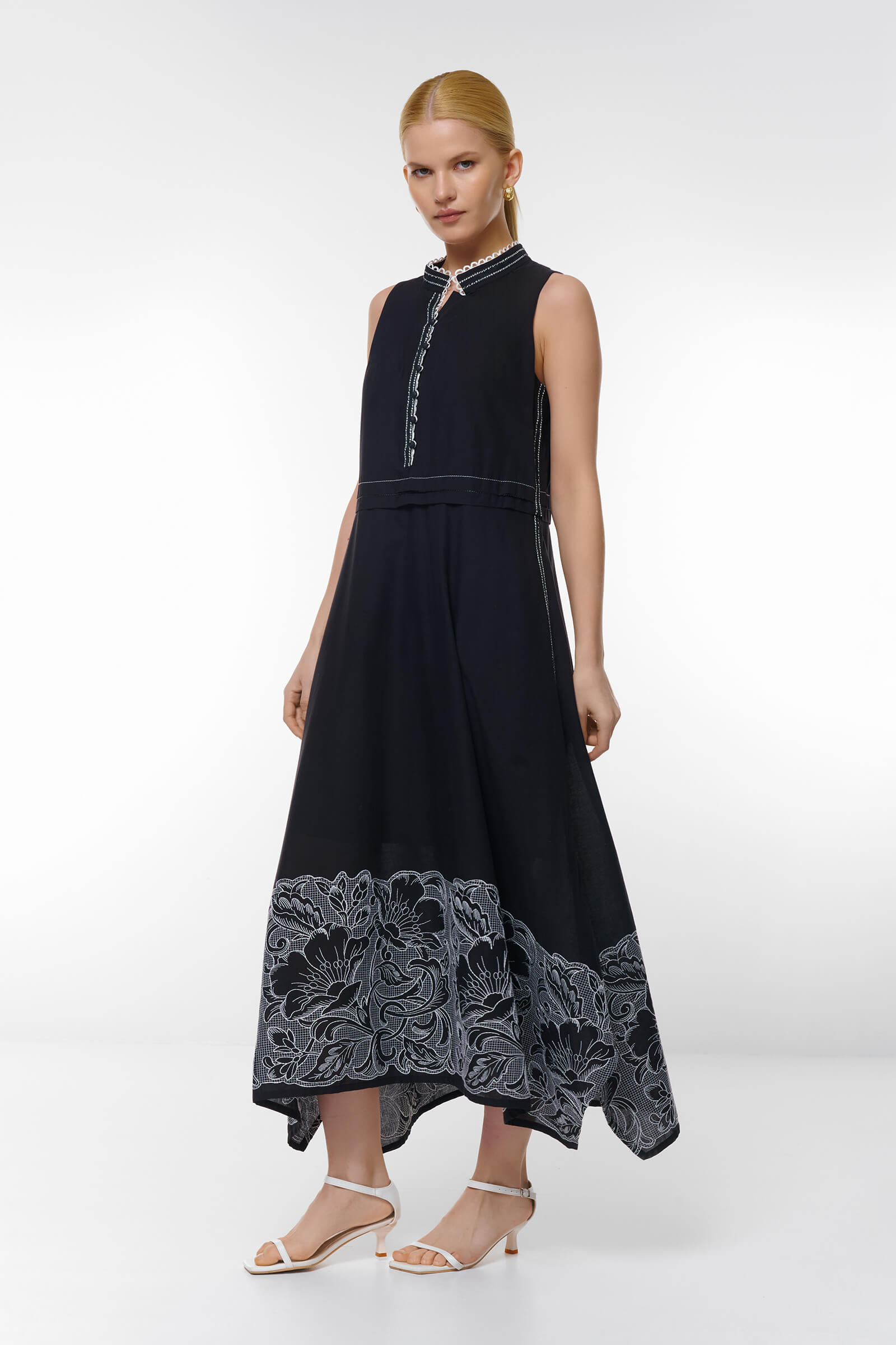 Платье с цветочной вышивкой Бренд Caterina Leman