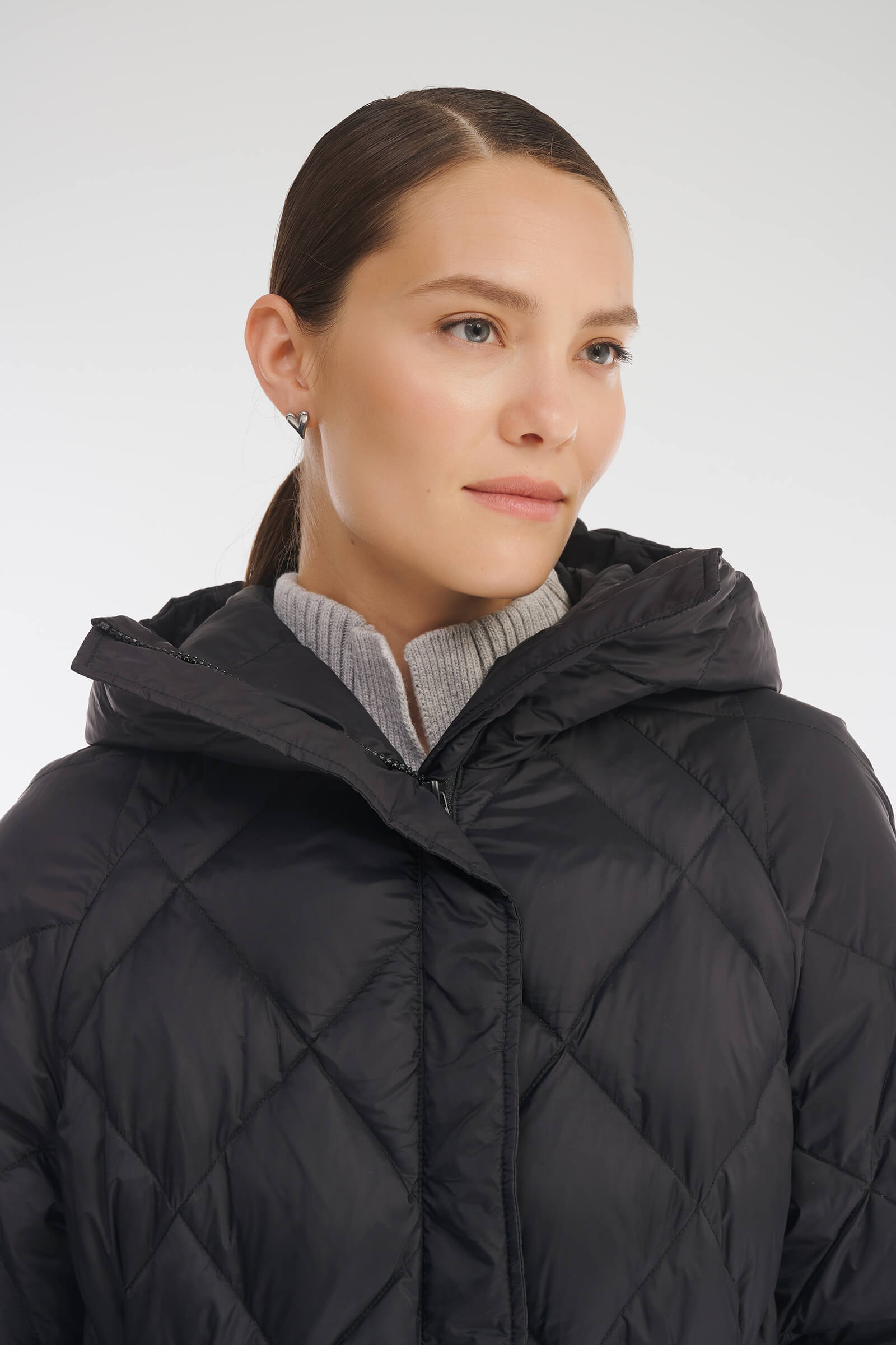 Стеганая куртка с капюшоном-трансформером Бренд Caterina Leman