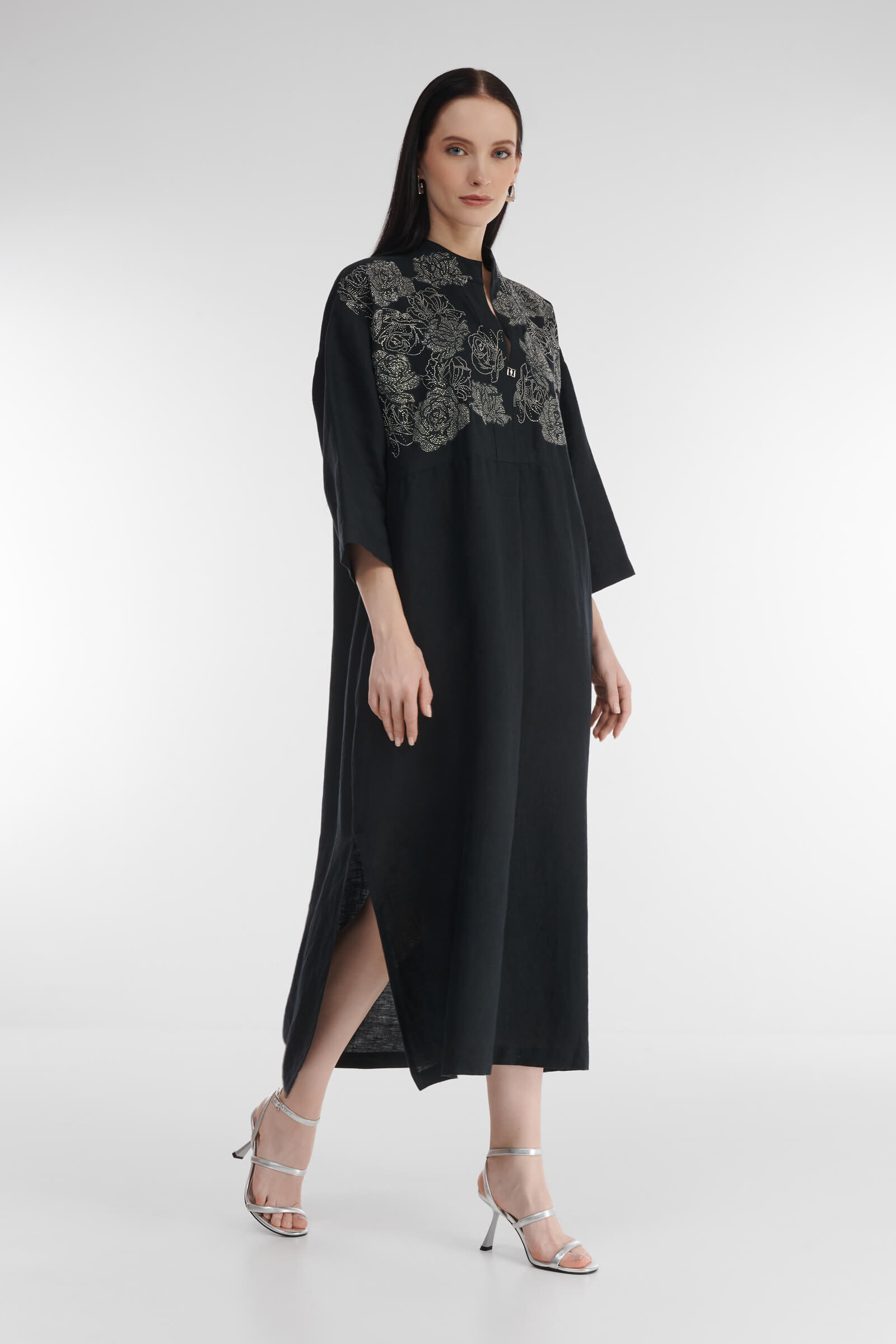 Льняное платье со стразами Бренд Daniela Drei