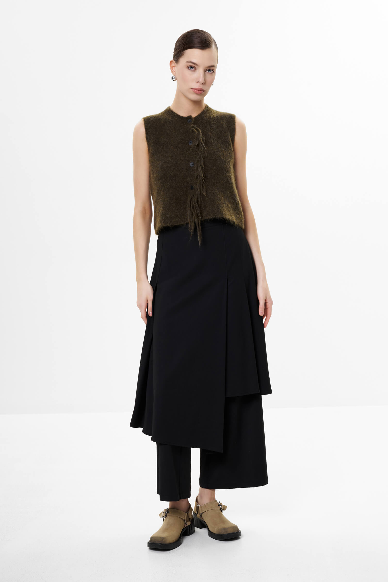 Жилет из шерсти и мохера Бренд Sarah Pacini