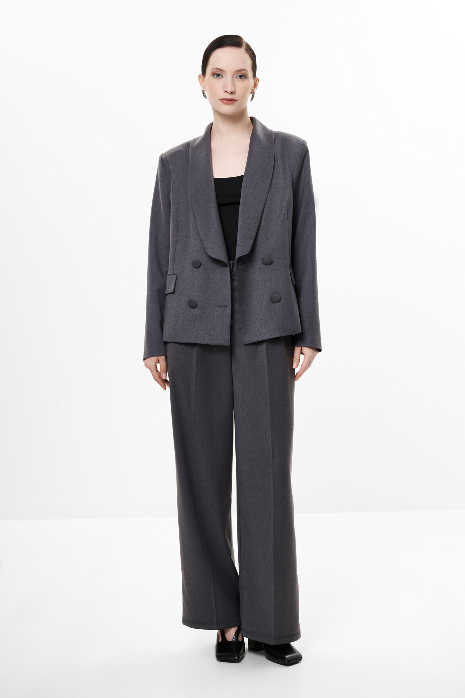 Двубортный пиджак с шалевым воротником Бренд Milva Mi