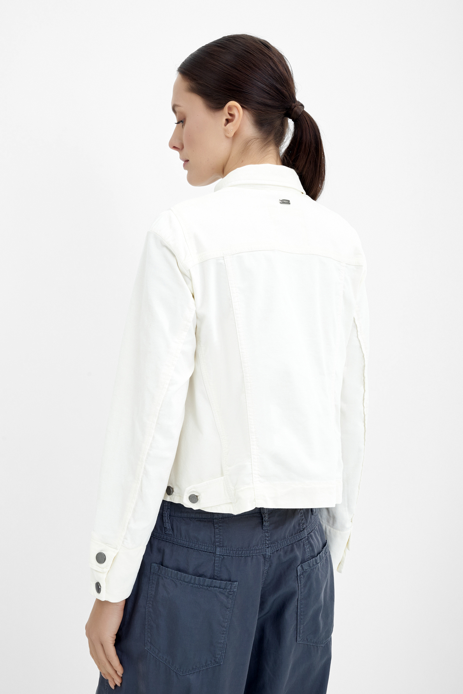 Укороченная куртка Бренд High