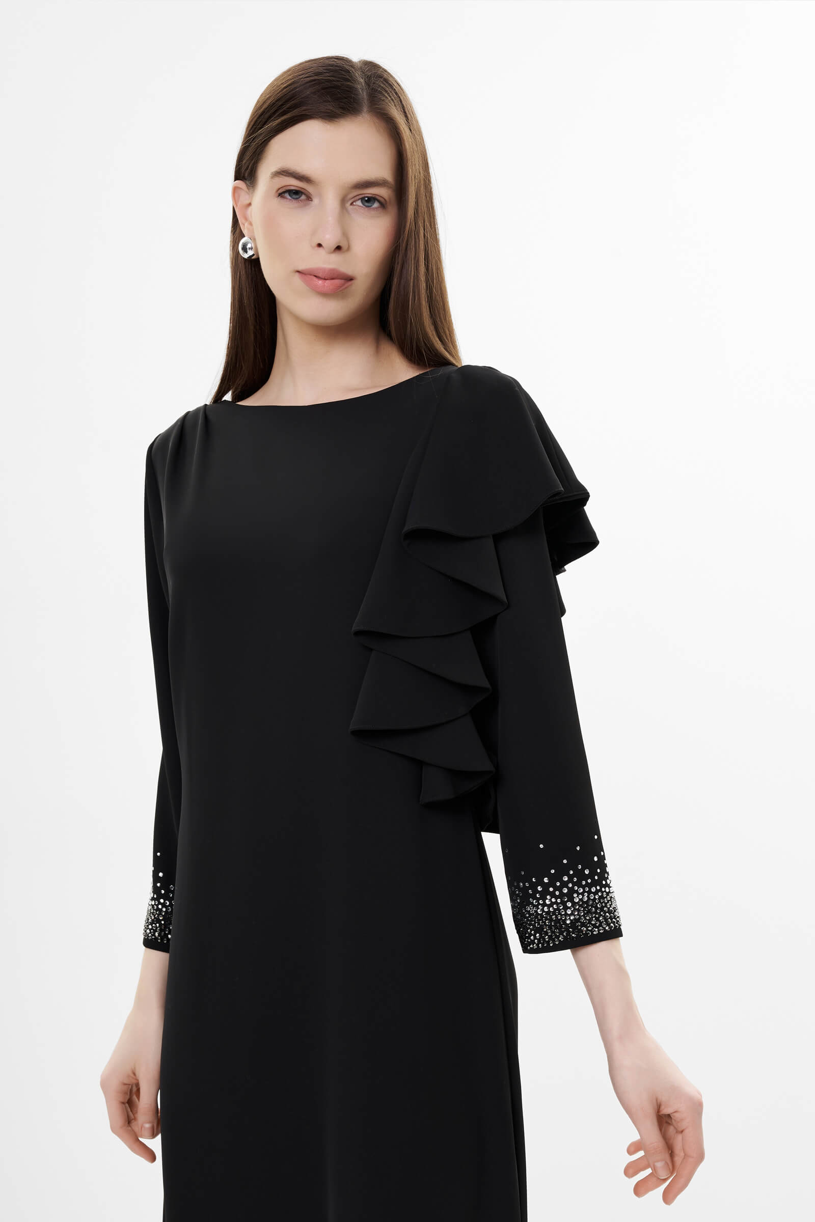 Платье с воланом и стразами Бренд Daniela Drei