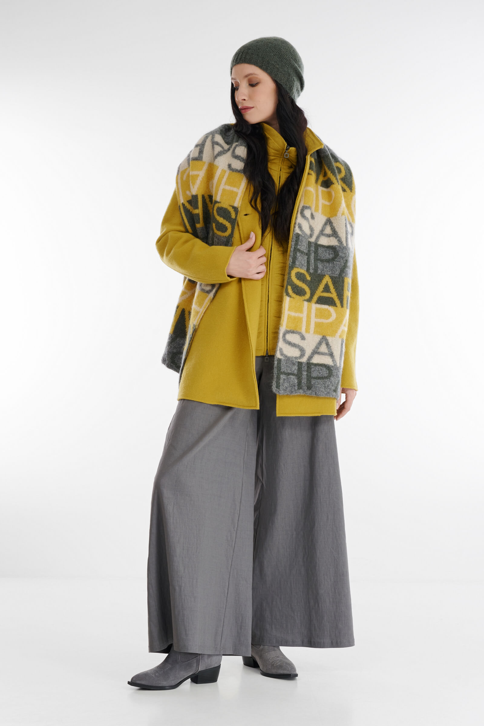 Трикотажный жилет на молнии Бренд Sarah Pacini