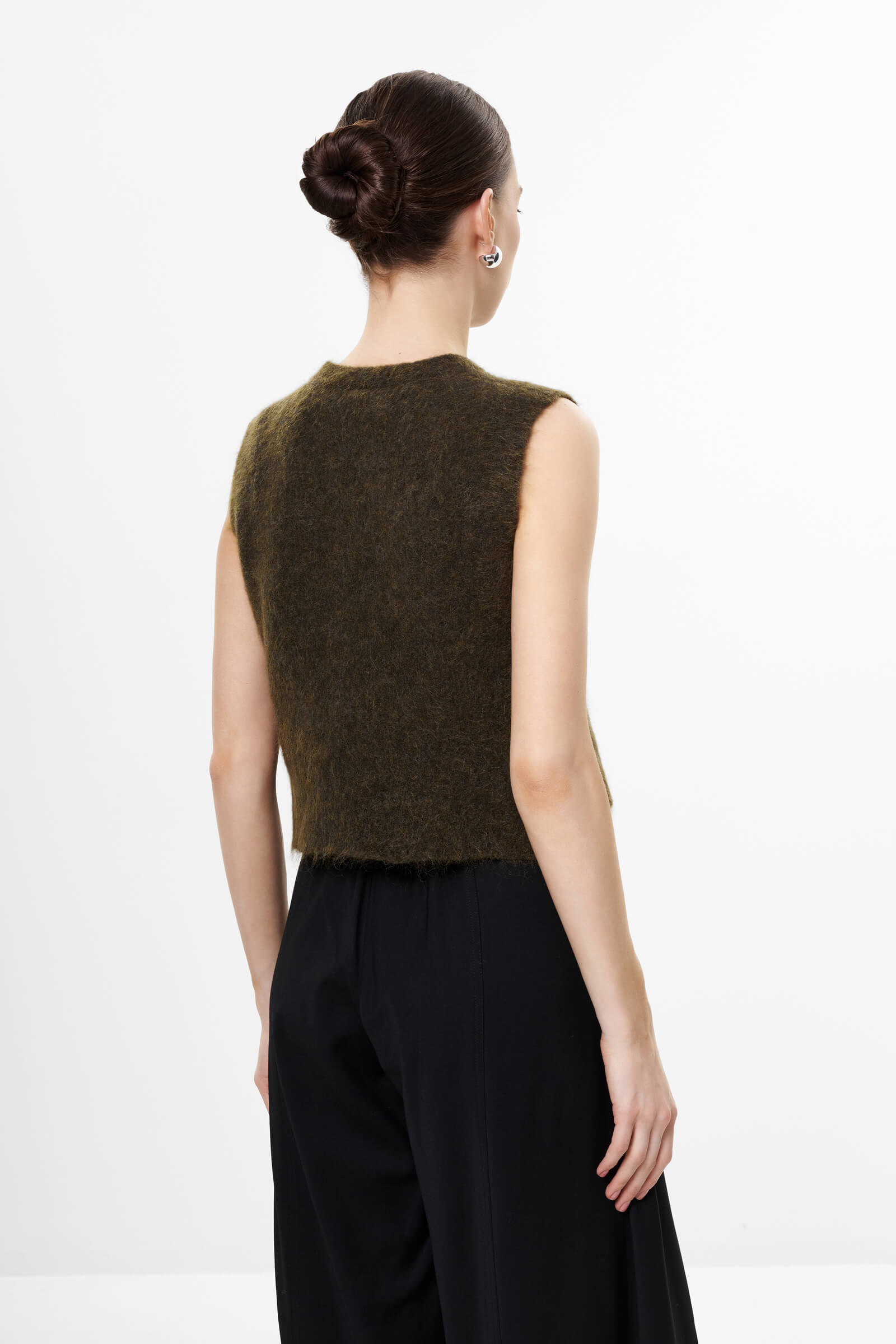 Жилет из шерсти и мохера Бренд Sarah Pacini