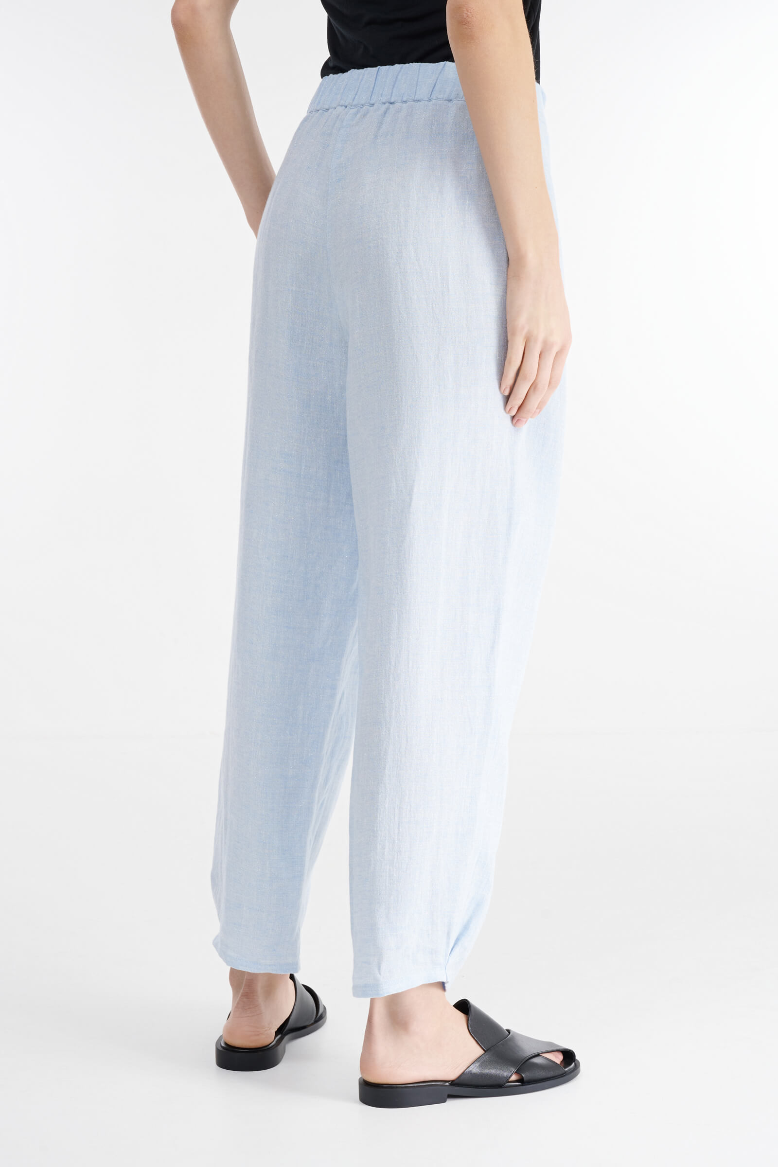 Льняные брюки-бананы Бренд Sarah Pacini