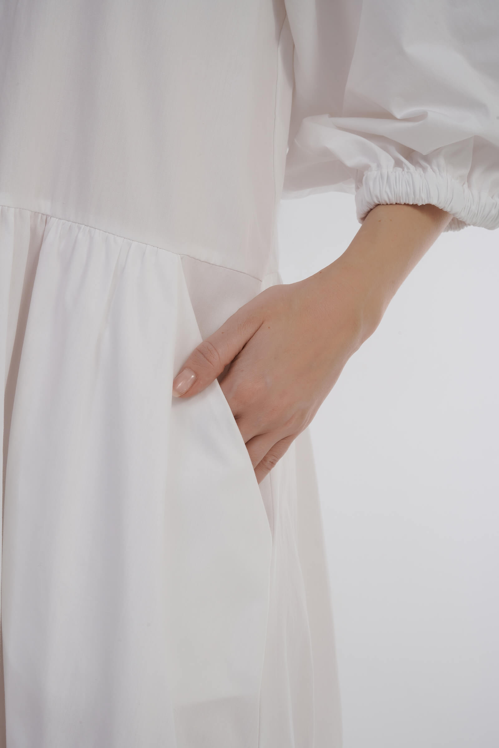 Хлопковое платье-рубашка с объемными рукавами Бренд Daniela Drei