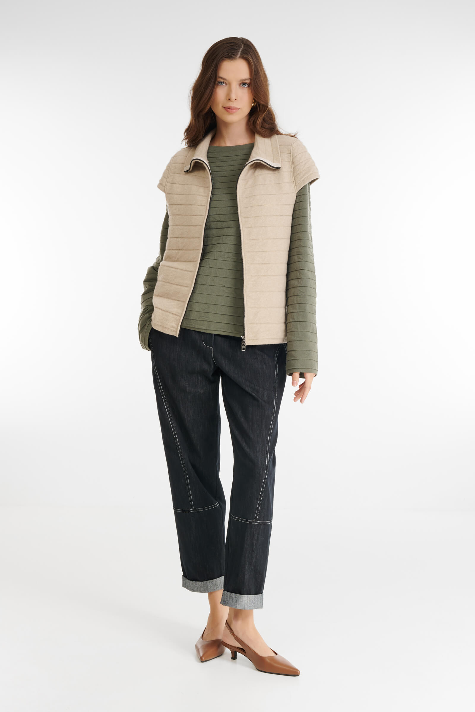 Трикотажный жилет на молнии Бренд Sarah Pacini