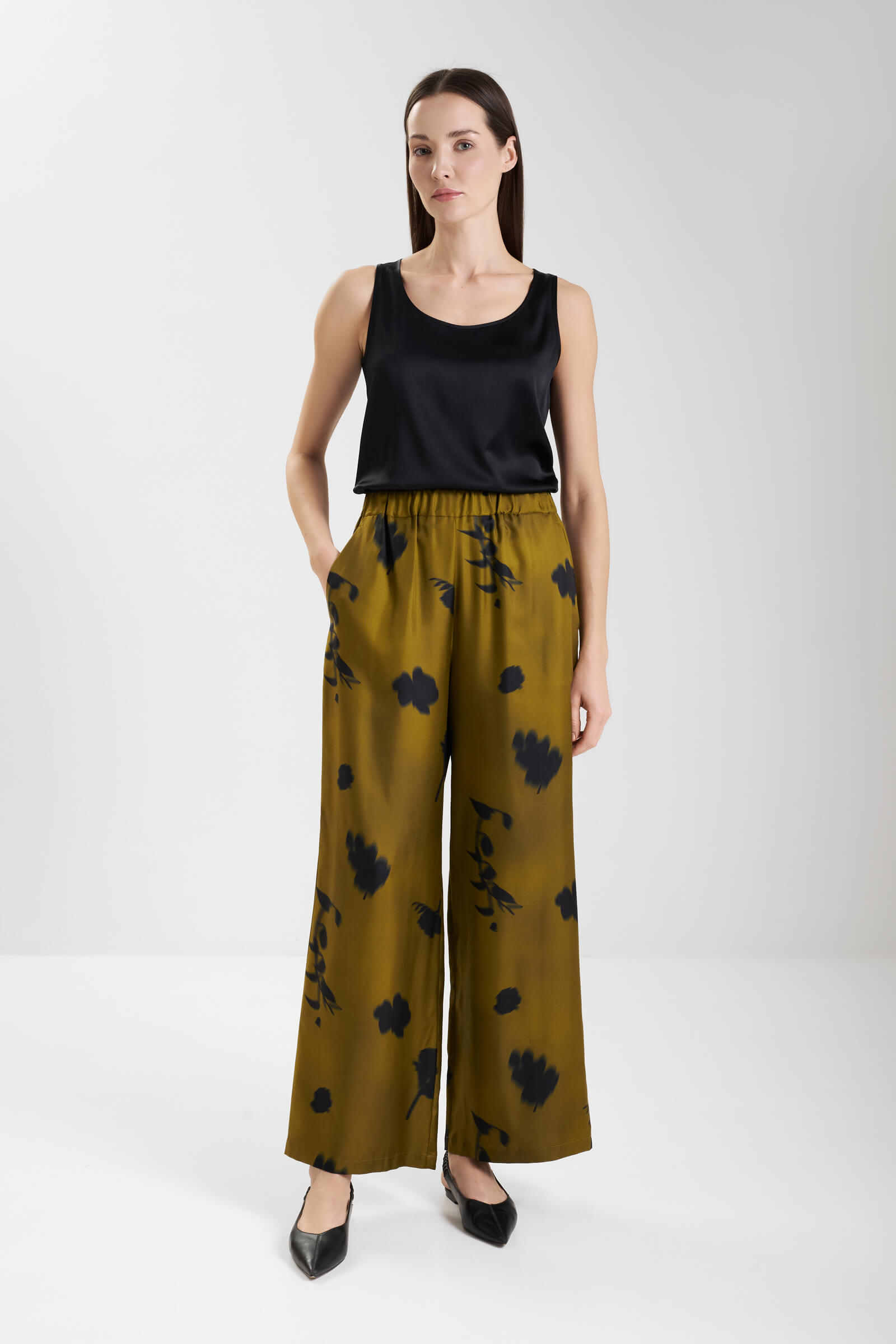 Шелковые брюки на резинке Бренд MM