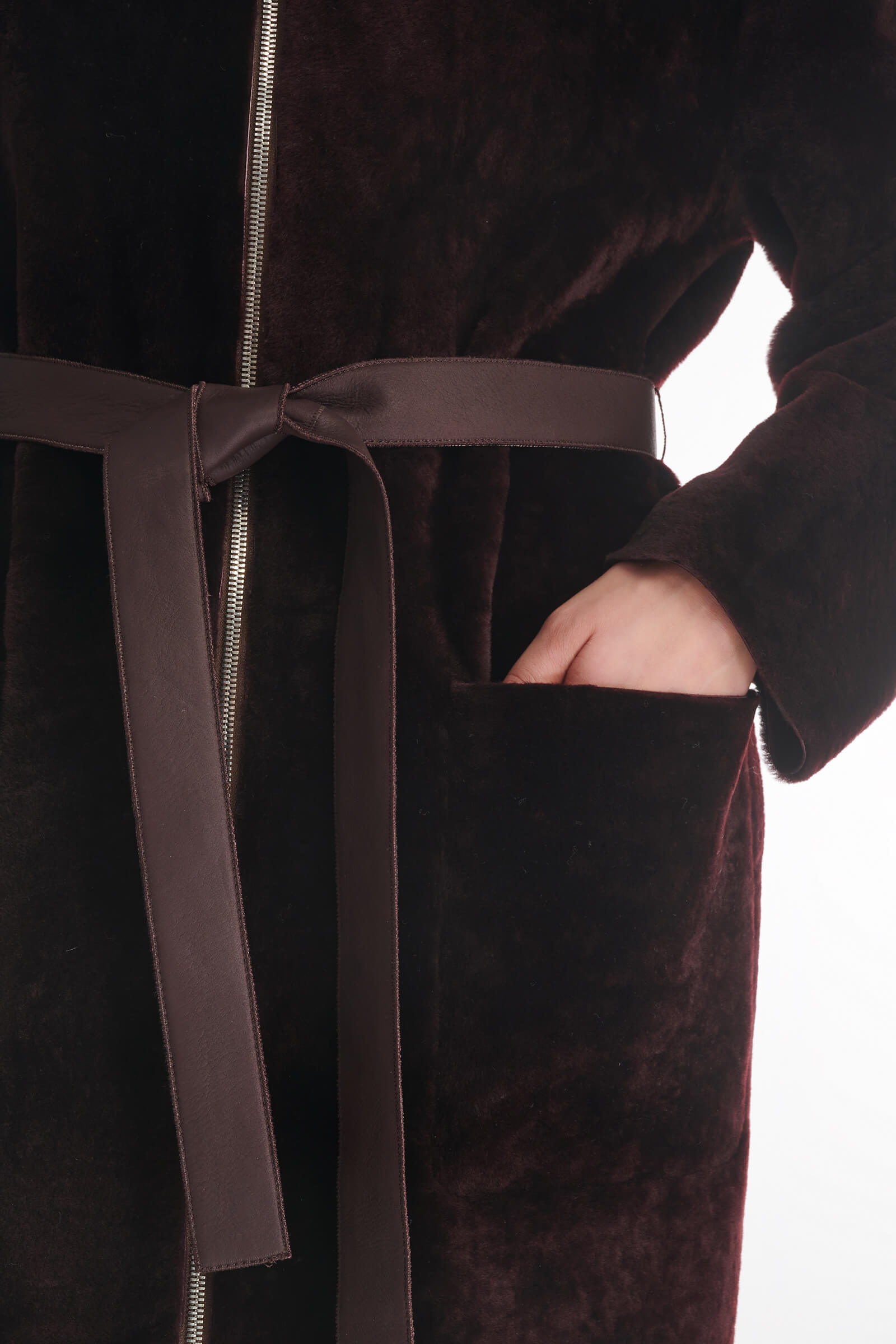 Двусторонняя дубленка с воротником-воронкой Бренд Caterina Leman