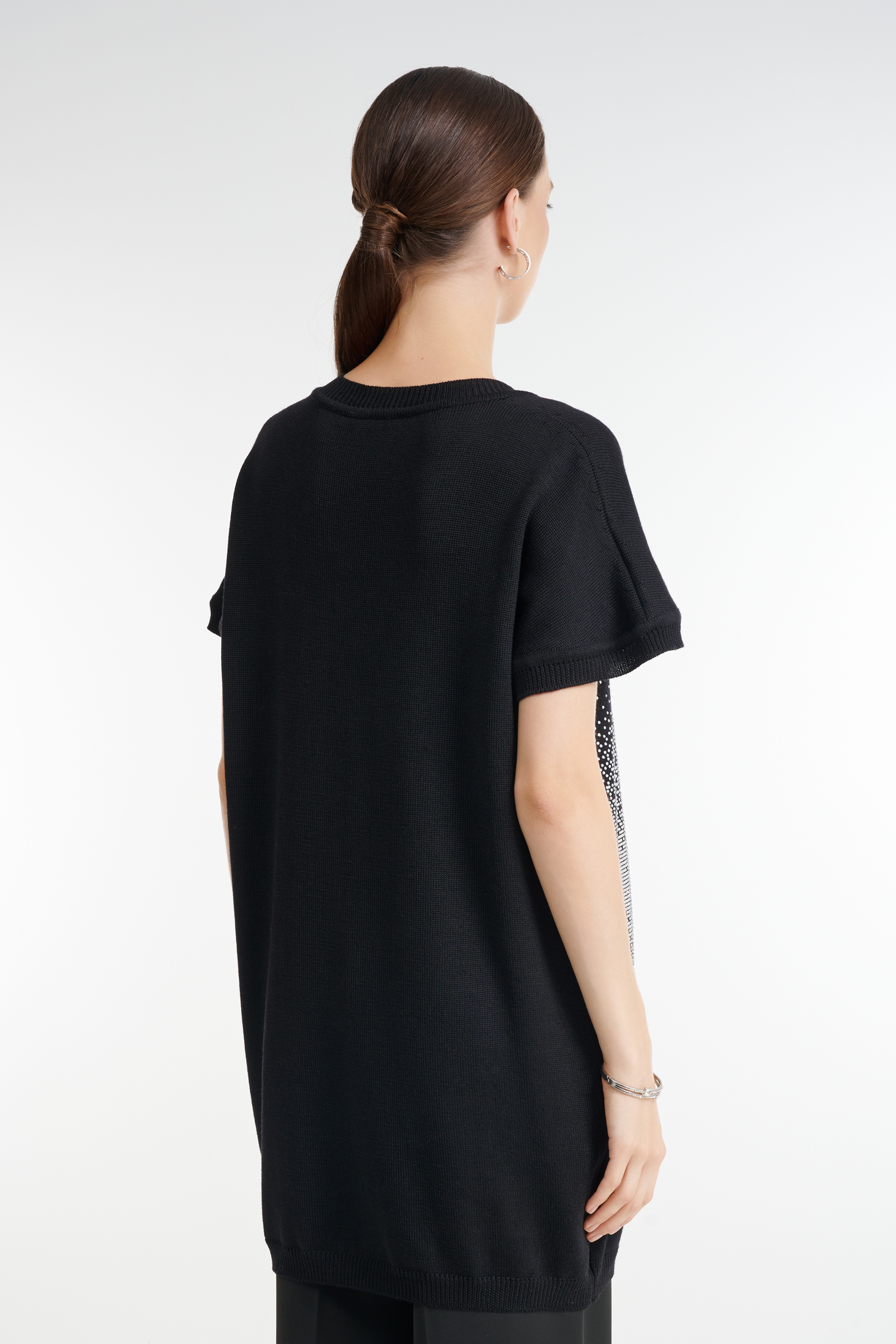 Удлиненный джемпер с коротким рукавом Бренд Daniela Drei