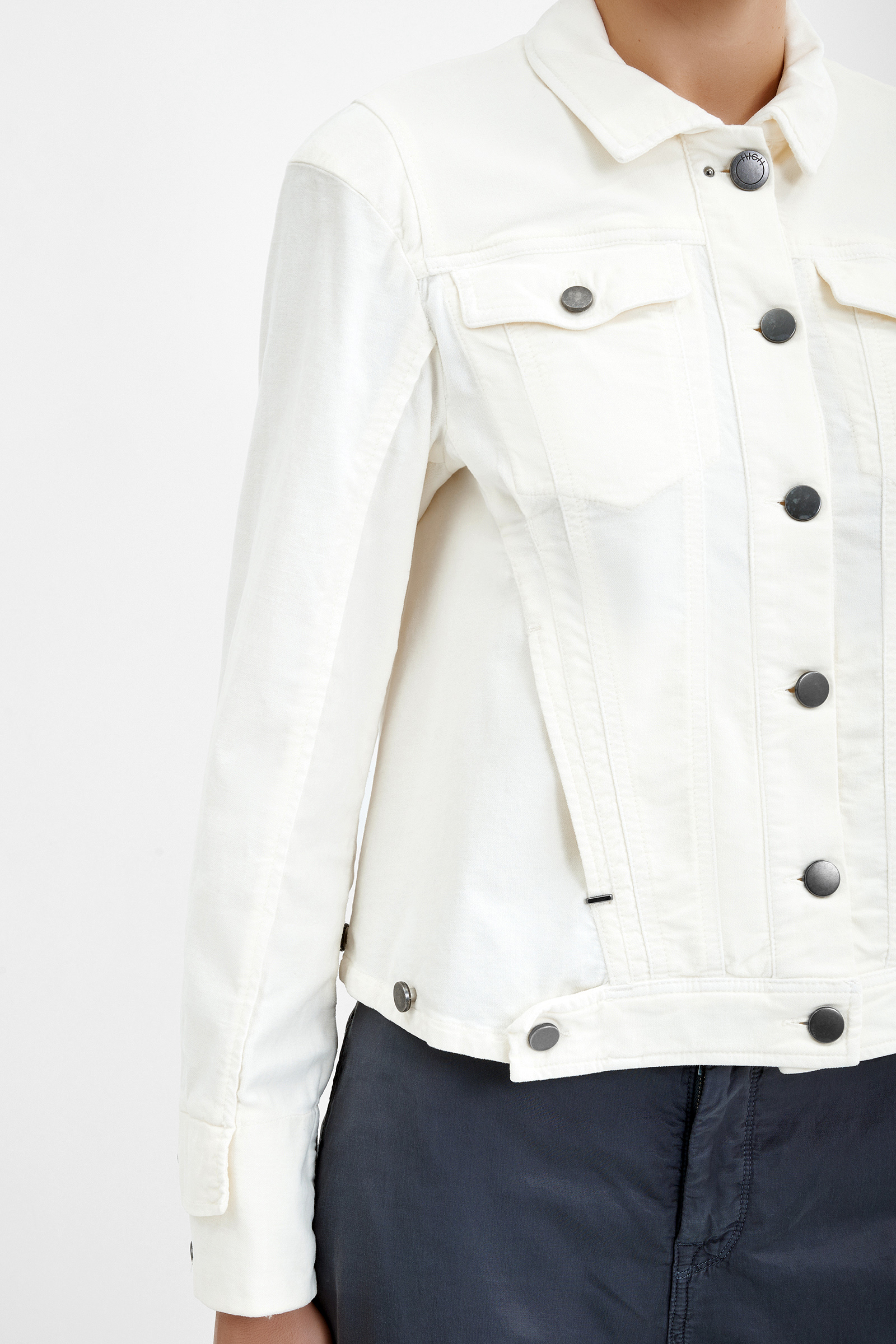 Укороченная куртка Бренд High