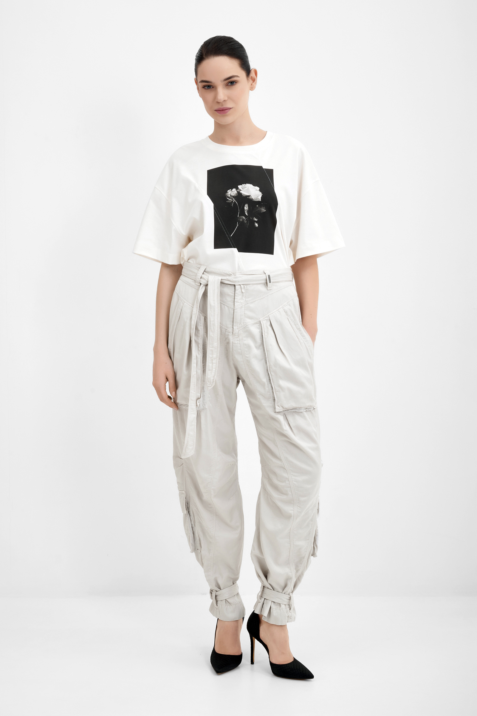 Брюки карго с карманами Бренд High