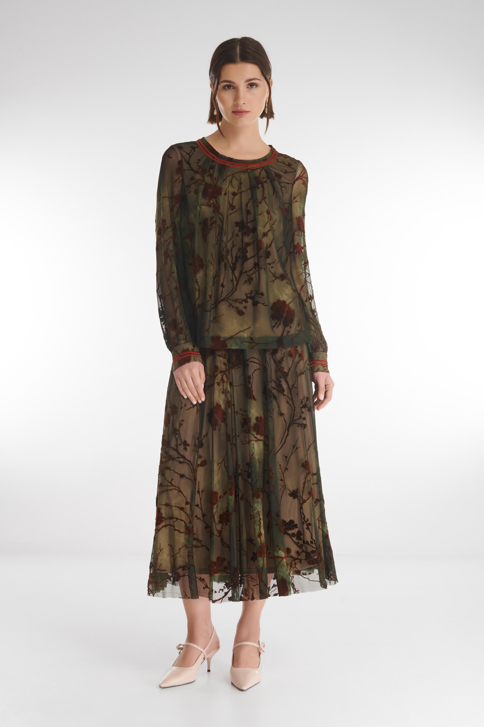 Блузка с бархатным цветочным узором Бренд Caterina Leman