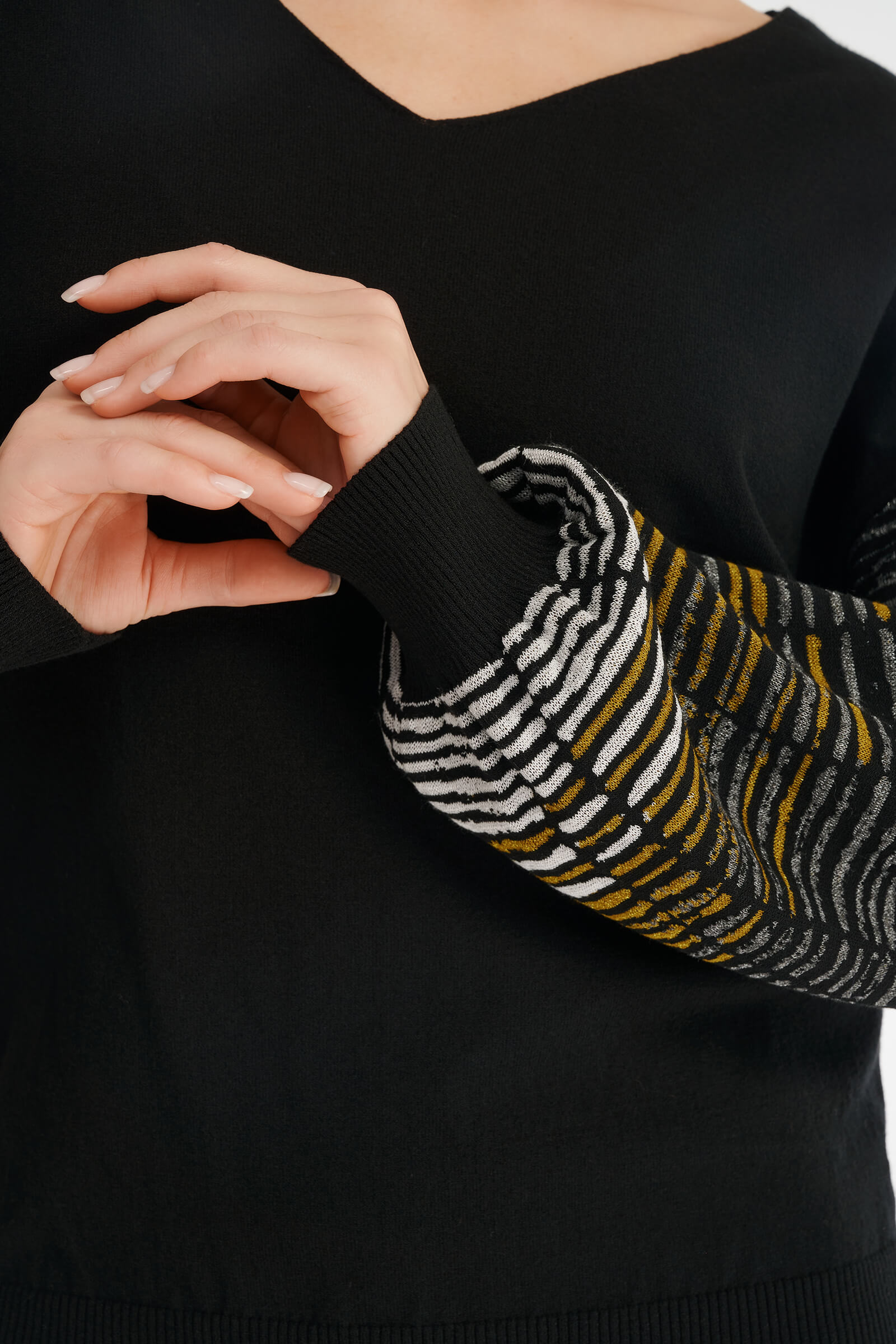 Пуловер с рукавами-фонариками Бренд Sarah Pacini