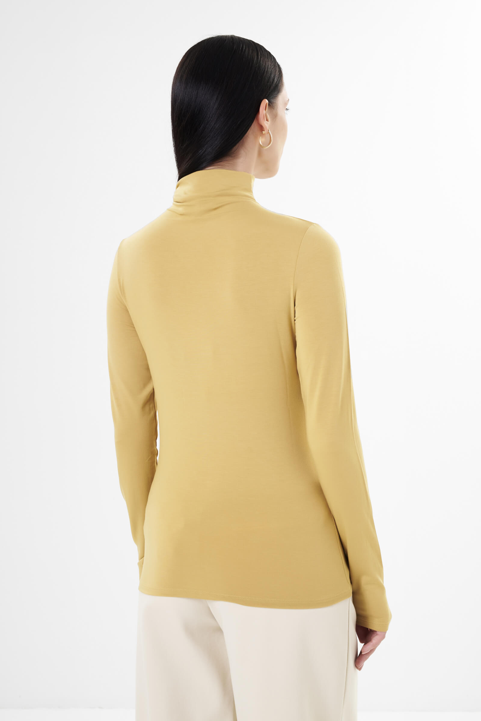 Водолазка из модала Бренд Sarah Pacini