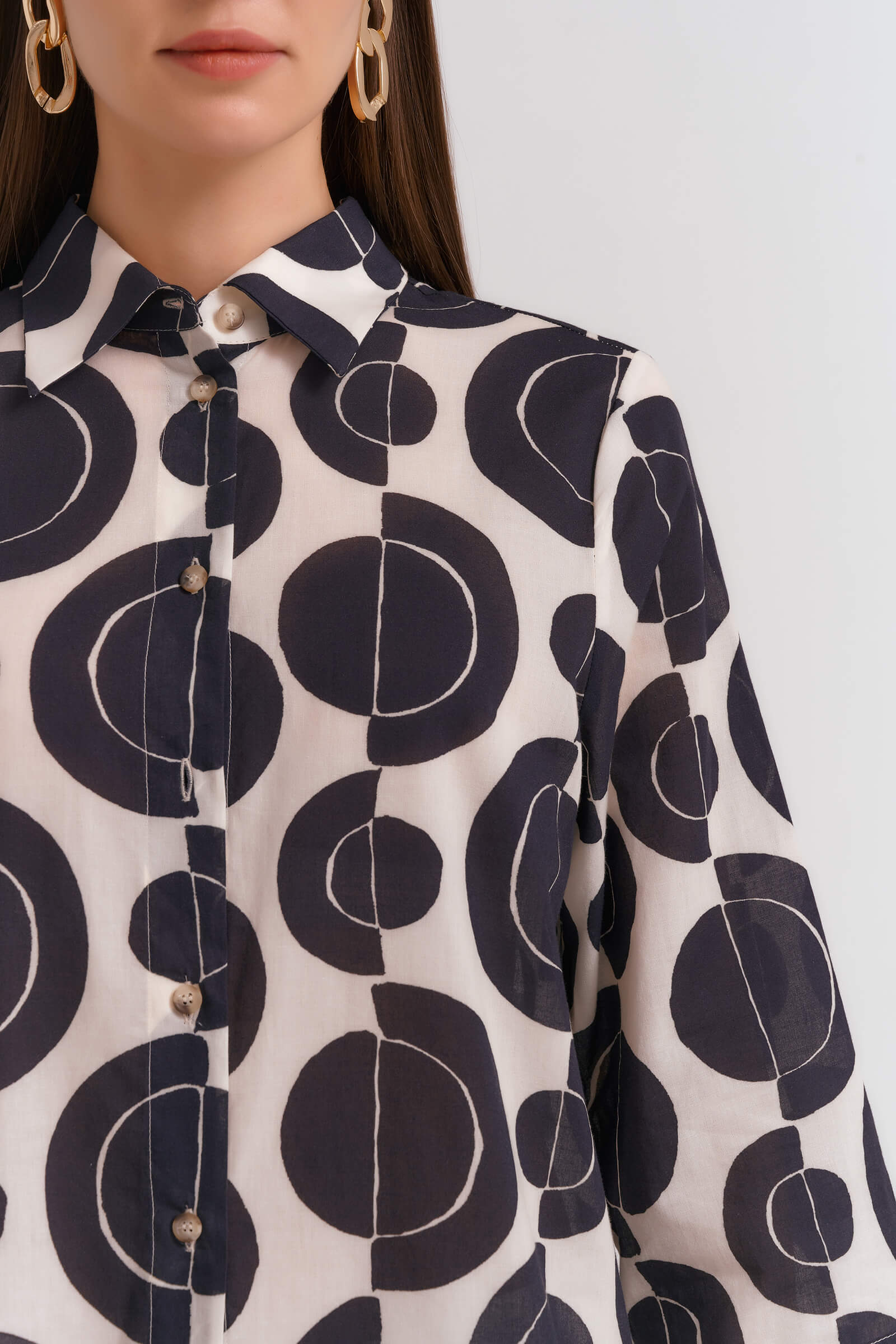 Рубашка с растительным принтом Бренд Diana Gallesi