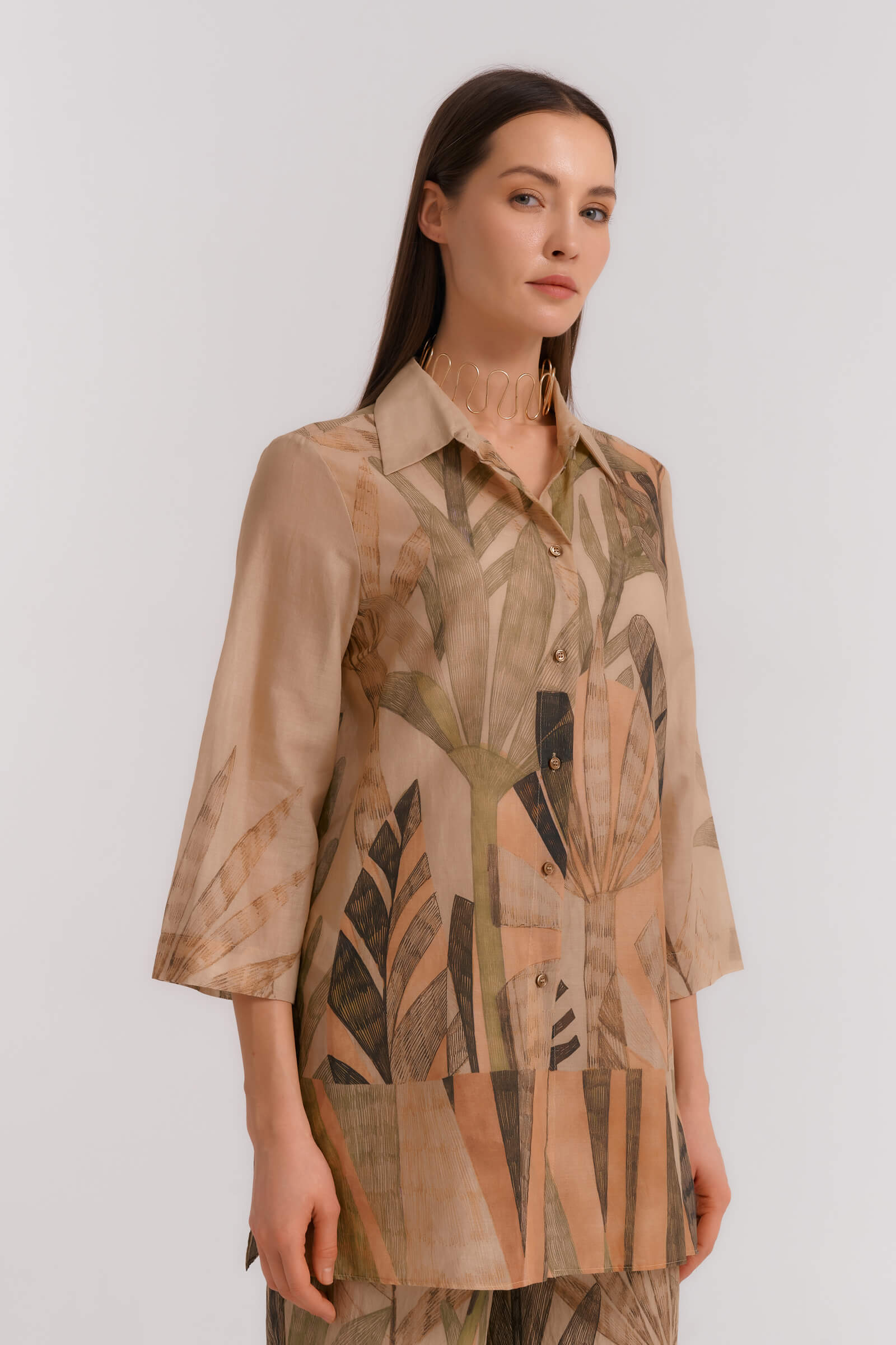 Рубашка с растительным принтом Бренд Diana Gallesi