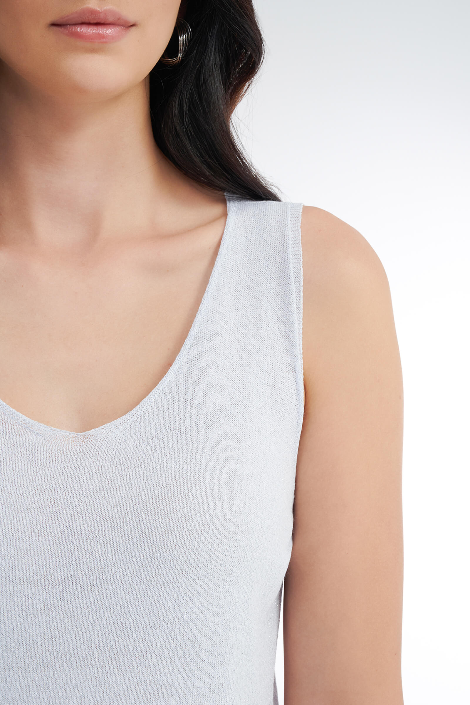 Трикотажный топ с V-образным вырезом Бренд Rocco Ragni