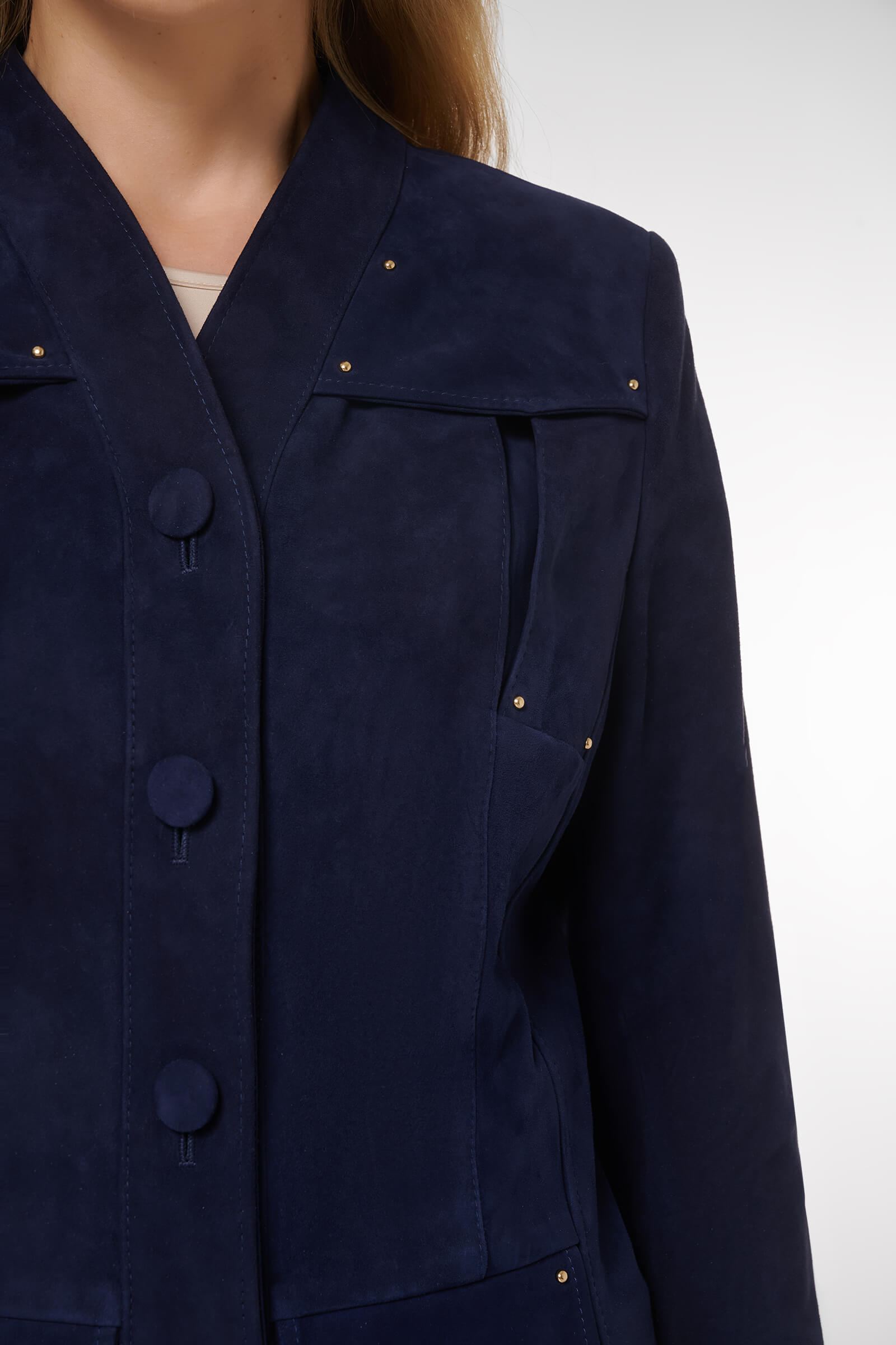 Укороченная куртка из замши Бренд Caterina Leman