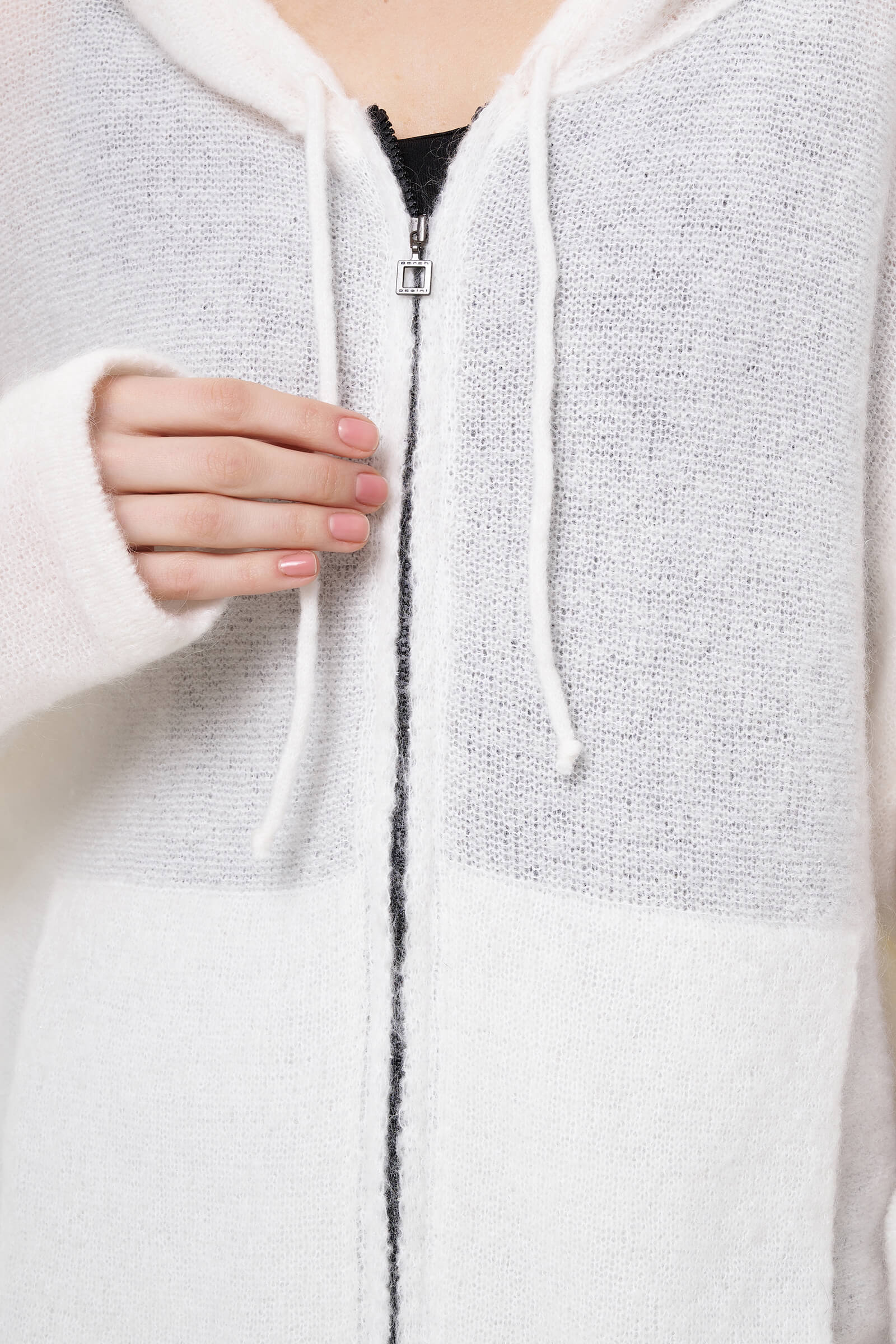 Кардиган на молнии из шерсти и мохера Бренд Sarah Pacini